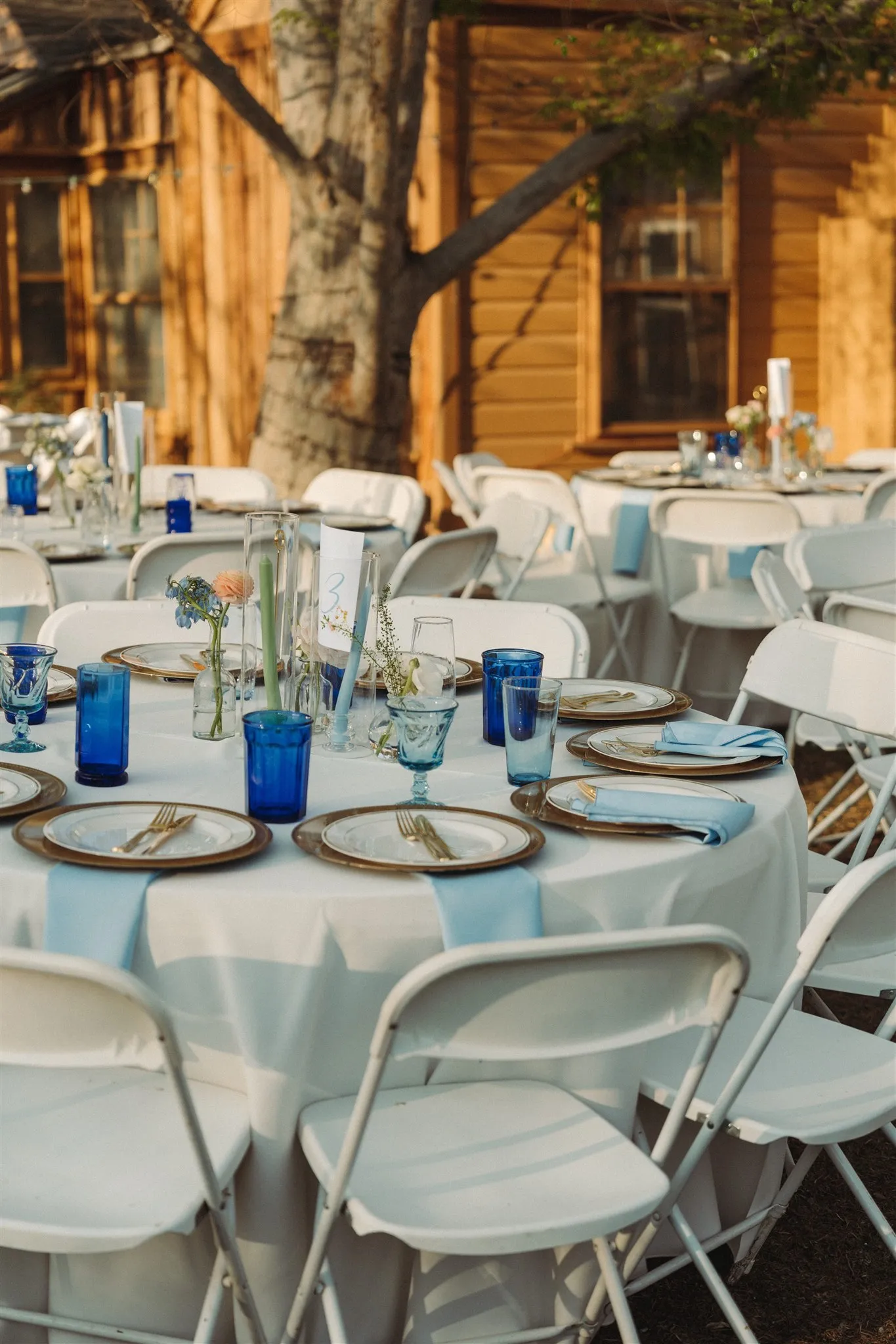 Real Poppy wedding — Megan + Sam at Weston Gardens