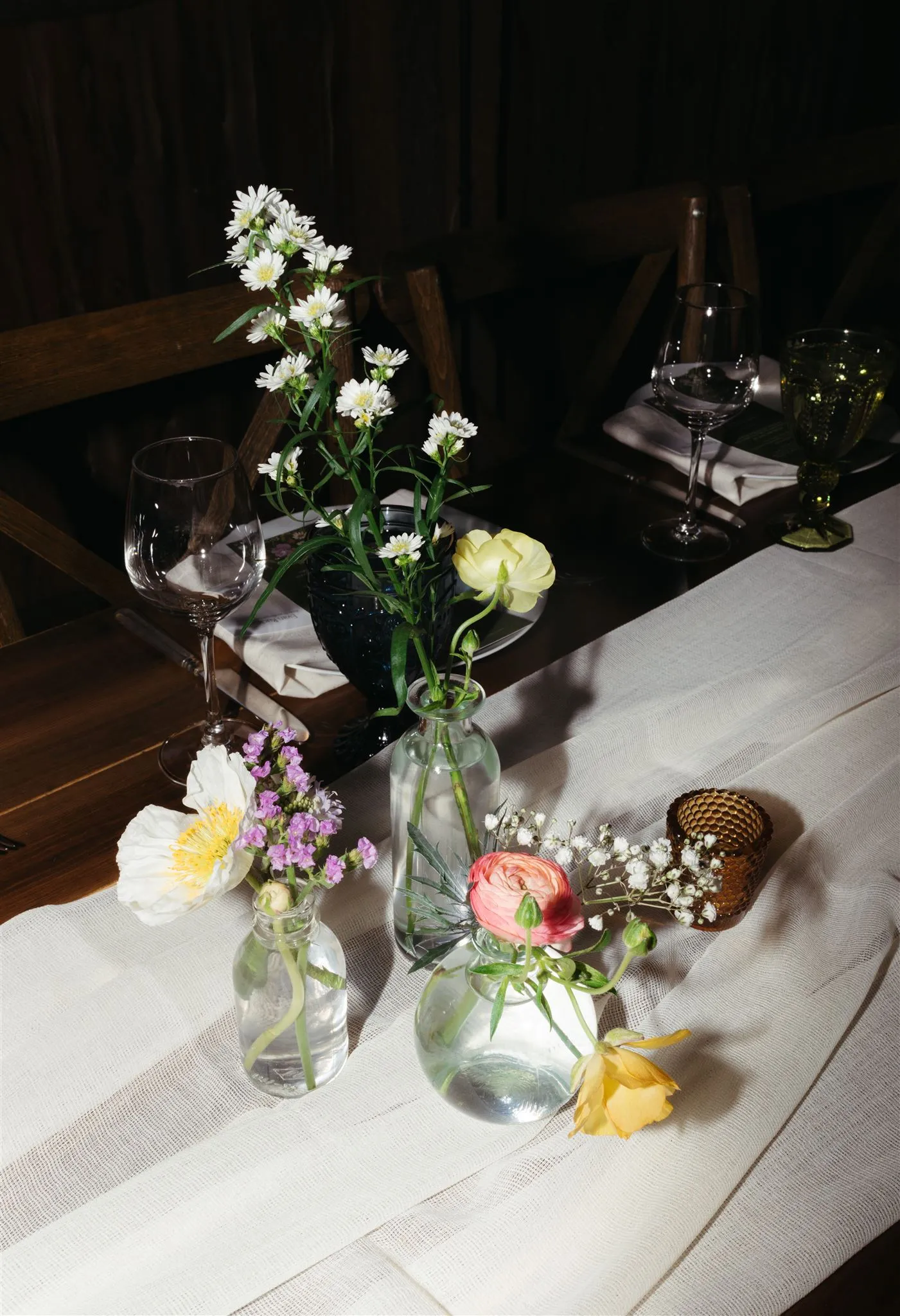 Real Poppy wedding — Colleen + John at Abloom Farm