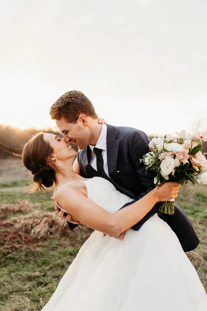 Real Poppy wedding — Ellie + Chris at Trinity River Audubon Center