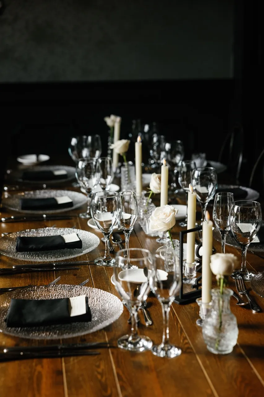 Real Poppy wedding — Kristin + Drew at Park Loft