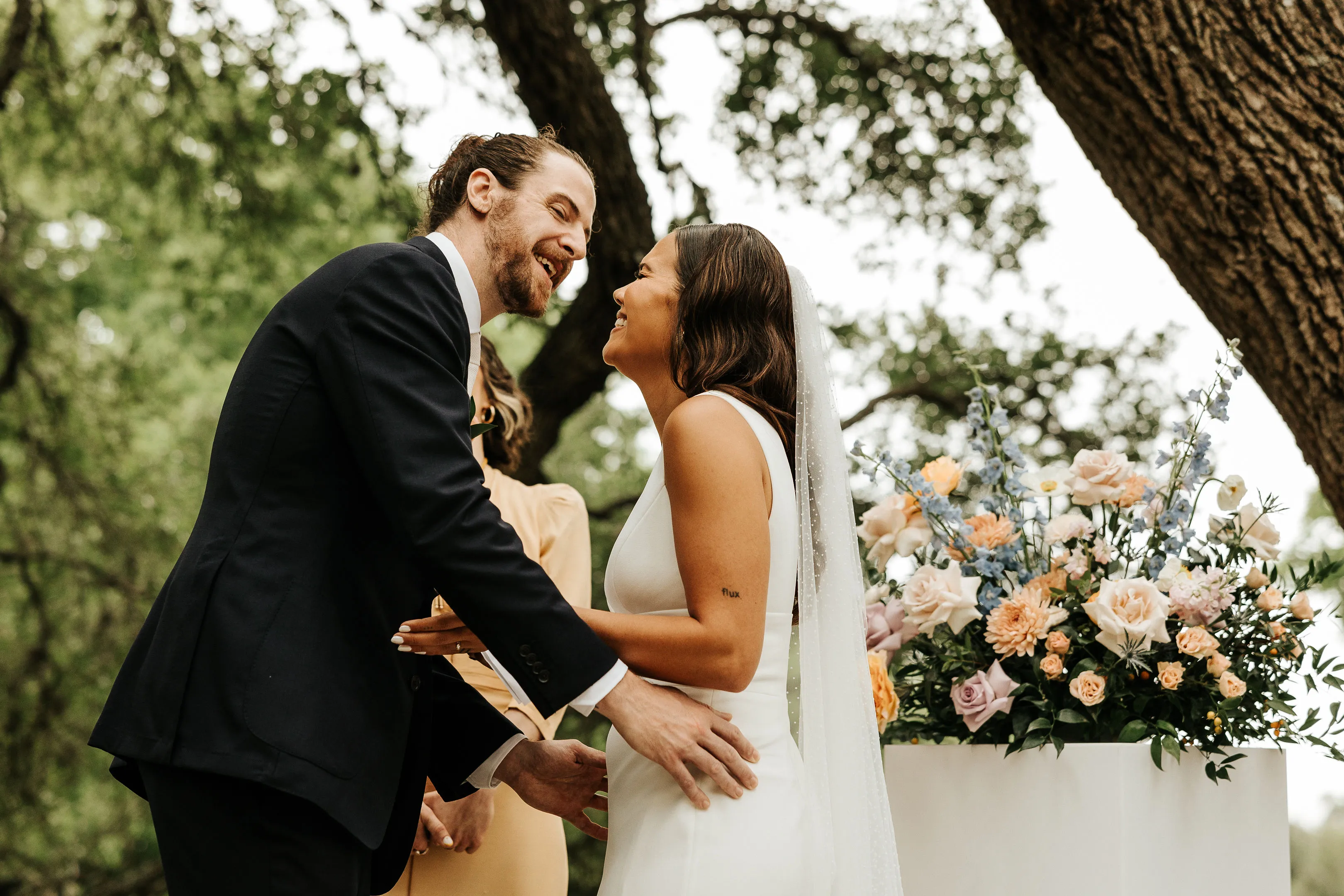 Real Poppy wedding — Courtney + Cody at Vineyards at Chappel Lodge