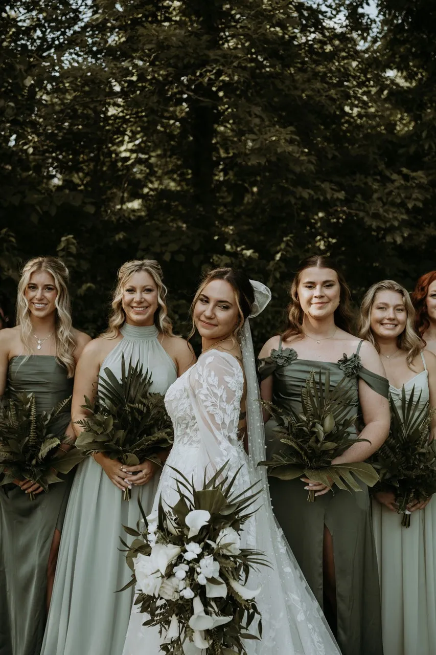 Real Poppy wedding — Maddison + Braydon at La Navona