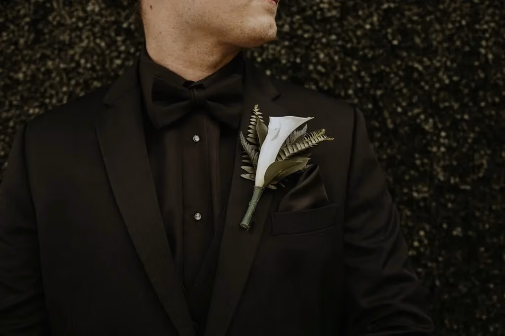 Greenery for groom’s boutonnieres