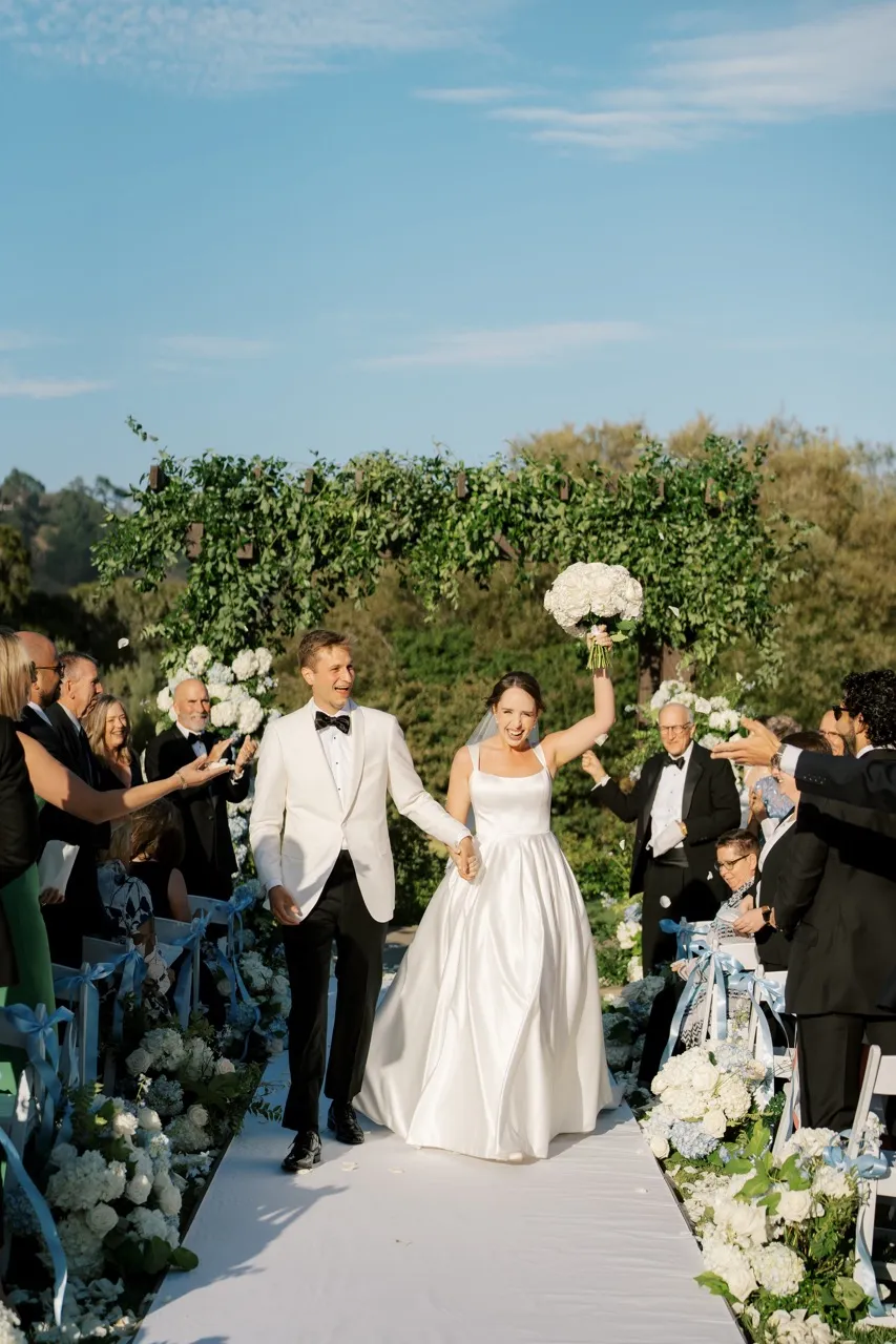 Real Poppy wedding — Rachel + Matt at Lighthouse Lodge and Cottages