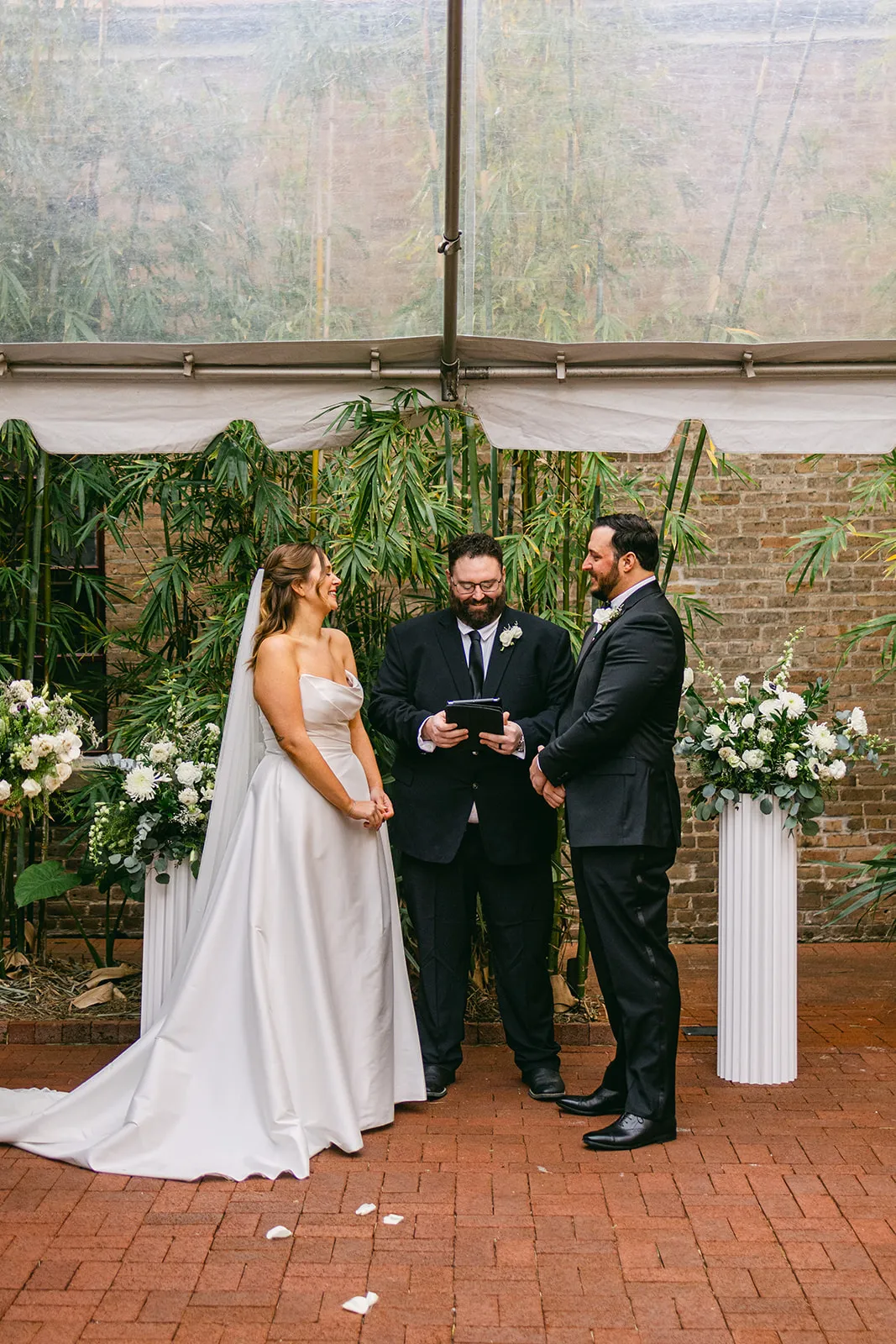 Real Poppy wedding — Alexis + Nick at Hotel Saint Vincent