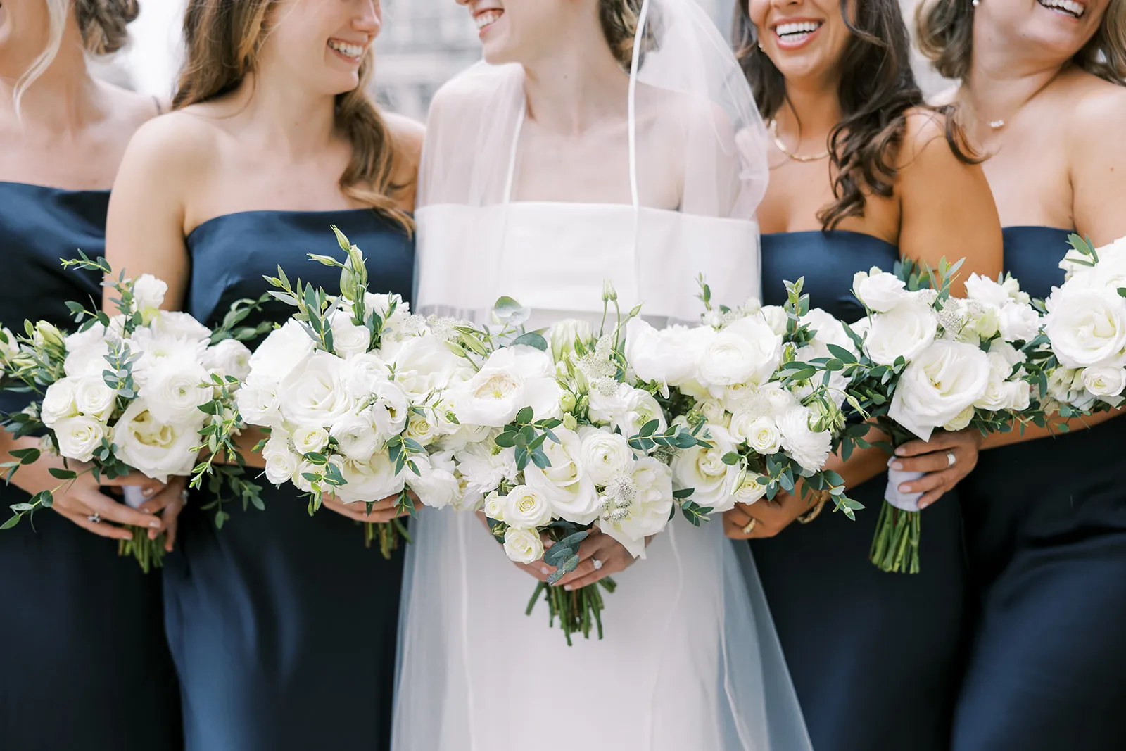 Real Poppy wedding — Mary Kate + West at Chicago History Museum