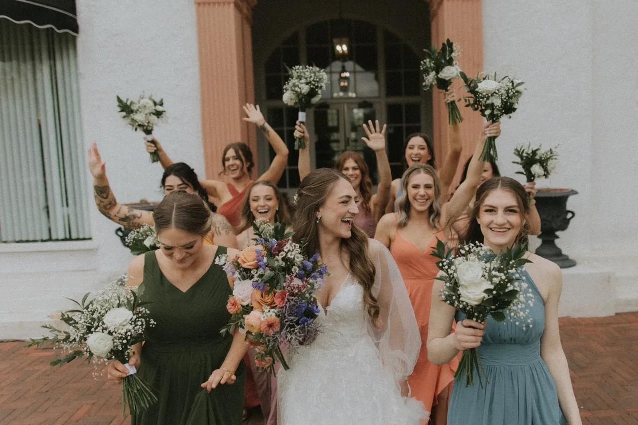 Real Poppy wedding — Emily + Kevin at Ravisloe Country Club