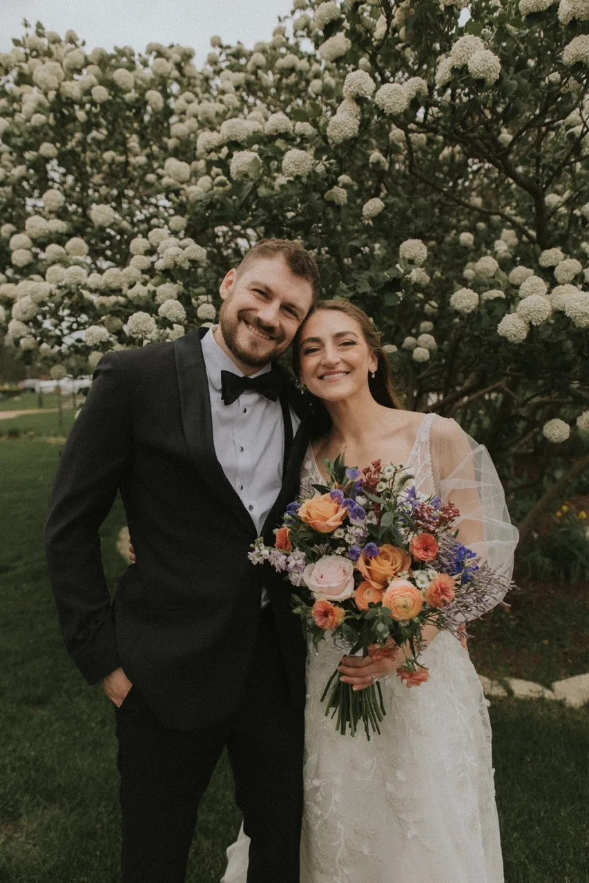 Real Poppy wedding — Emily + Kevin at Ravisloe Country Club