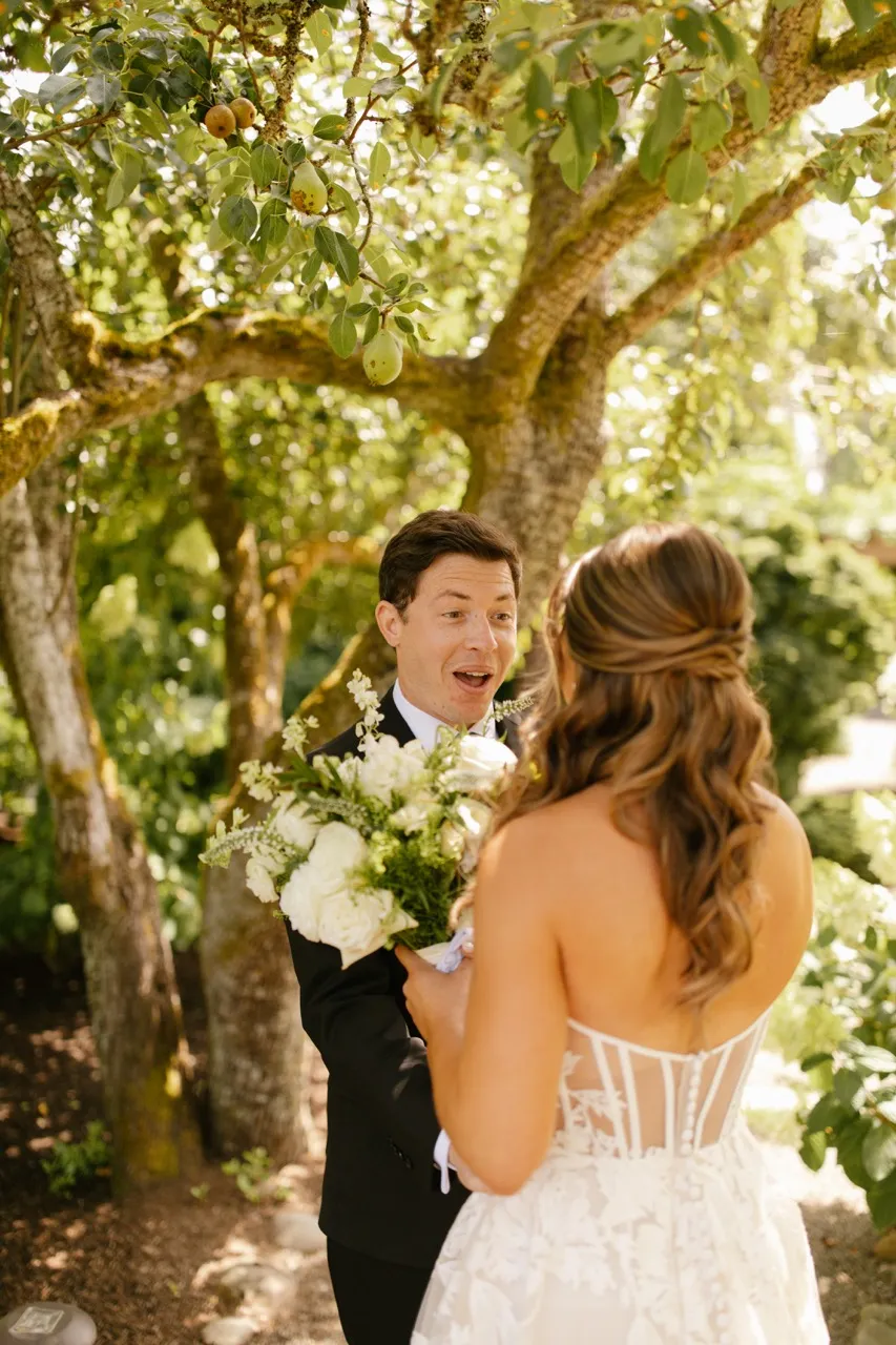 Real Poppy wedding — Lauren + Sam at Manor House