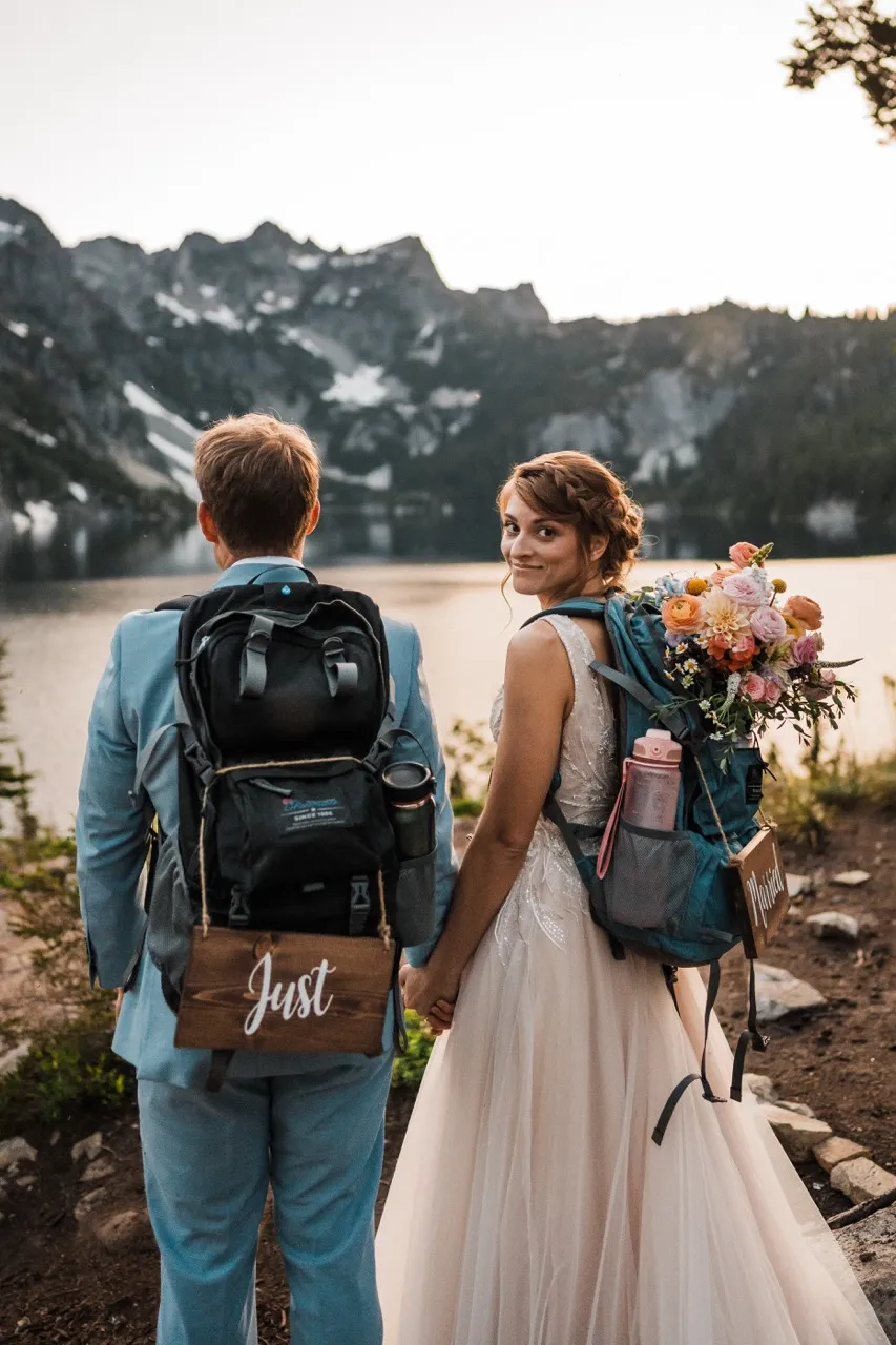 Real Poppy wedding — Christy + James at Fox Hollow Events