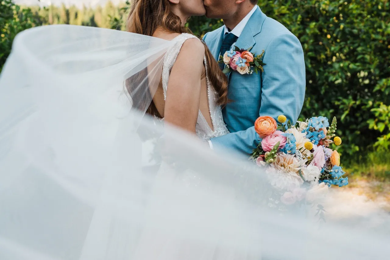 Real Poppy wedding — Christy + James at Fox Hollow Events