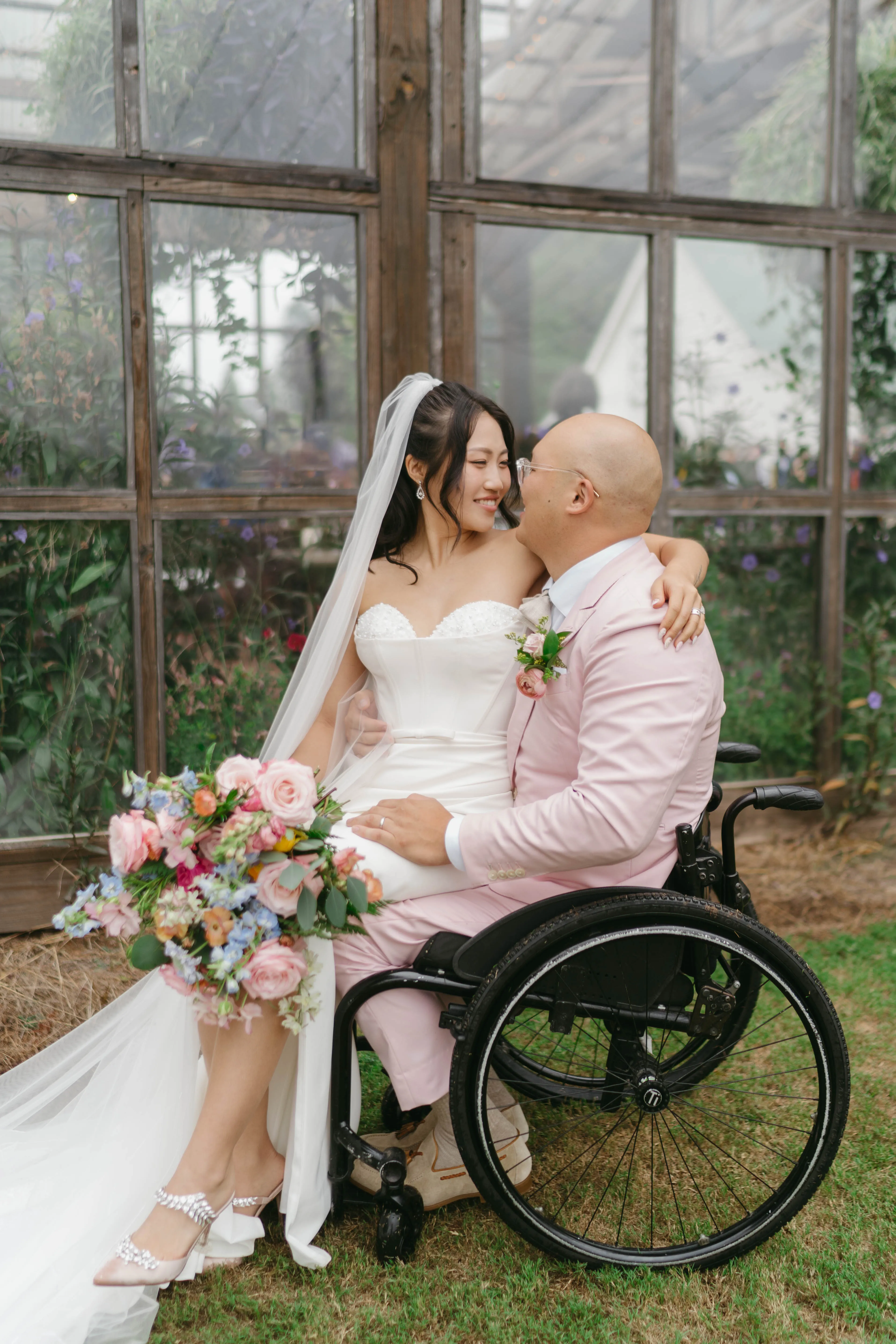 Real Poppy wedding — Jenny + Sean at Wild Daisy Farm
