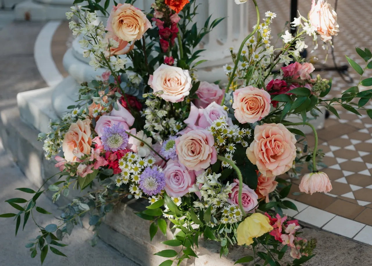 Real Poppy wedding — Sarah + Steve at Grant-Humphrey's Mansion