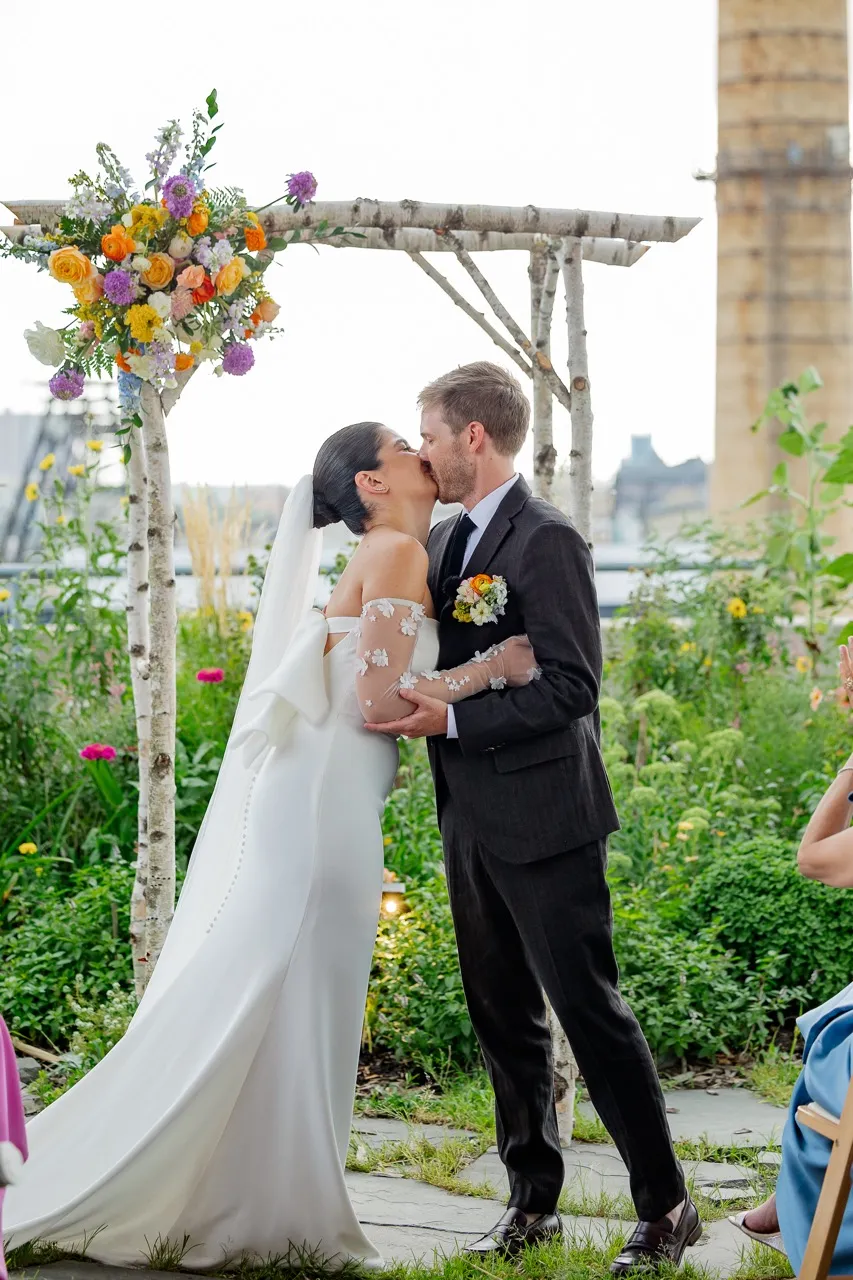 Real Poppy wedding — Lisa + Reilly at Brooklyn Grange Sunset Park