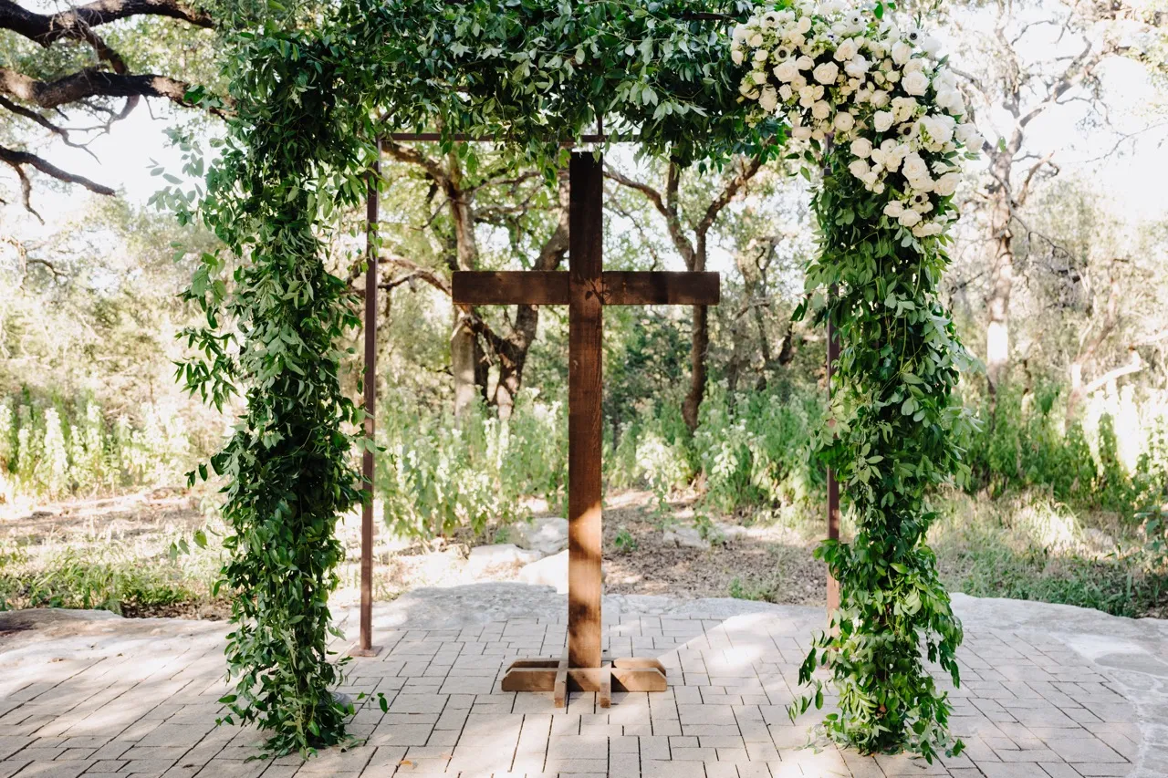 Real Poppy wedding — Krista + Johnny at Camp Lucy