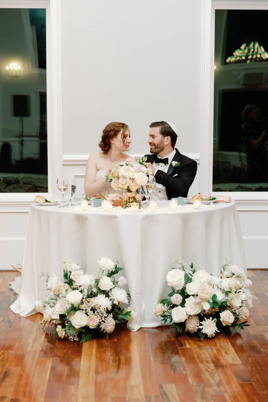 Real Poppy wedding — Kathleen + John at The View at Bluemont