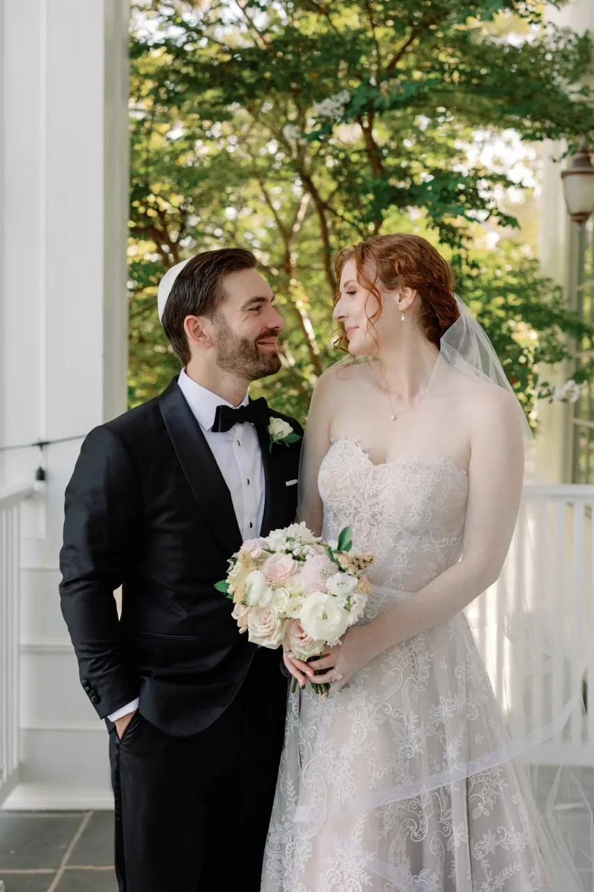 Real Poppy wedding — Kathleen + John at The View at Bluemont