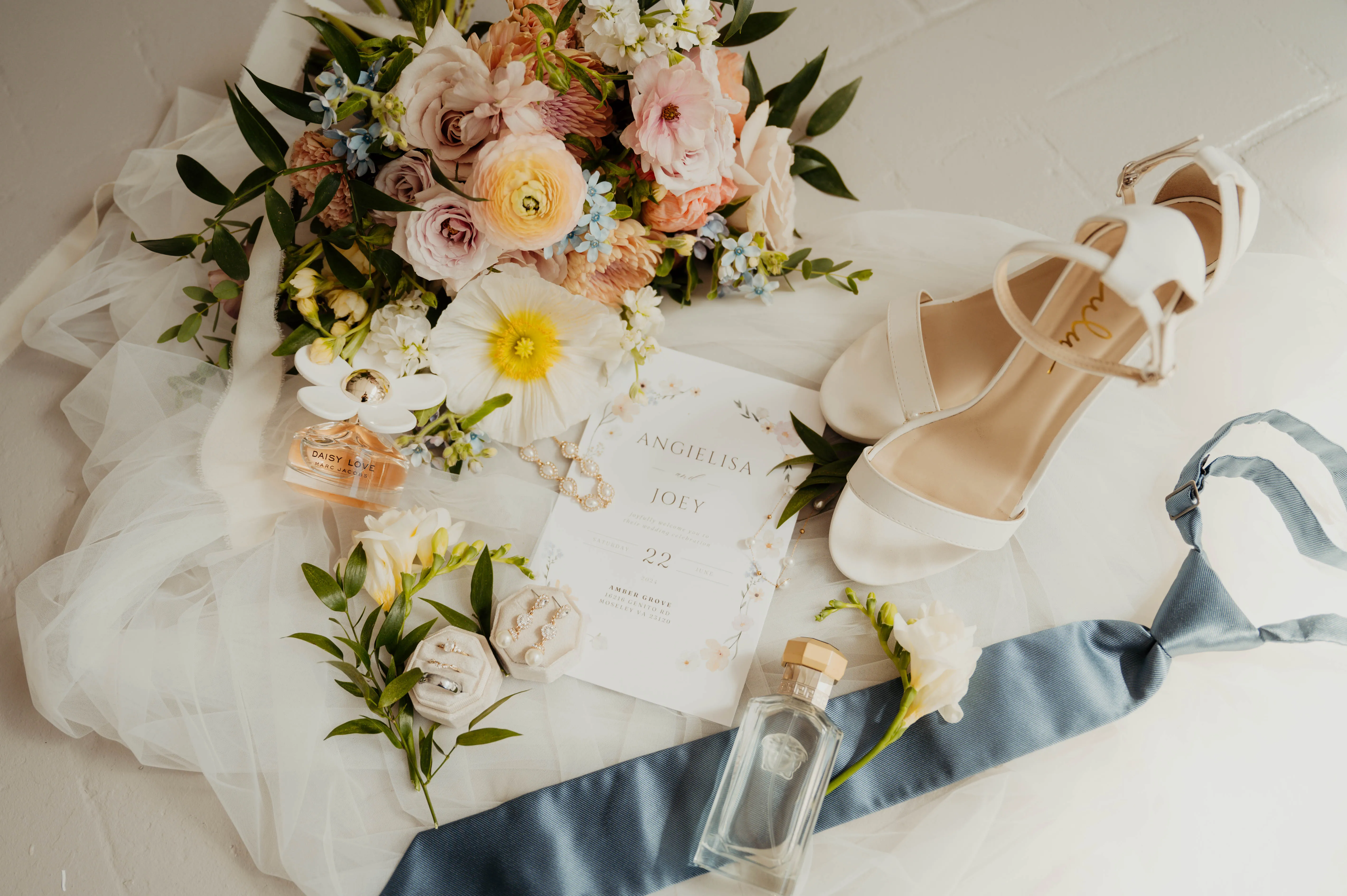 Real Poppy wedding — Angielisa + Joseph at Amber Grove