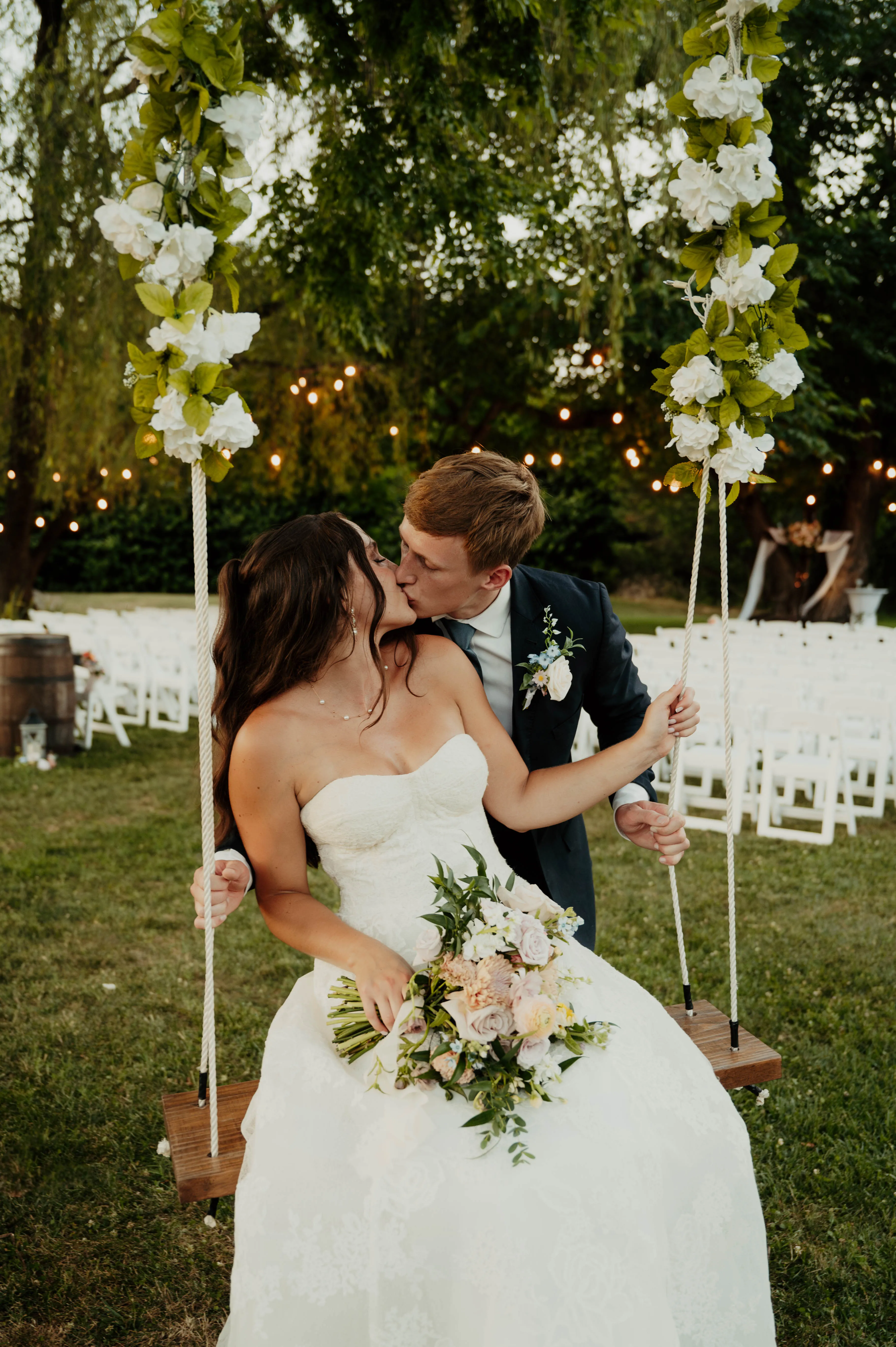 Real Poppy wedding — Angielisa + Joseph at Amber Grove