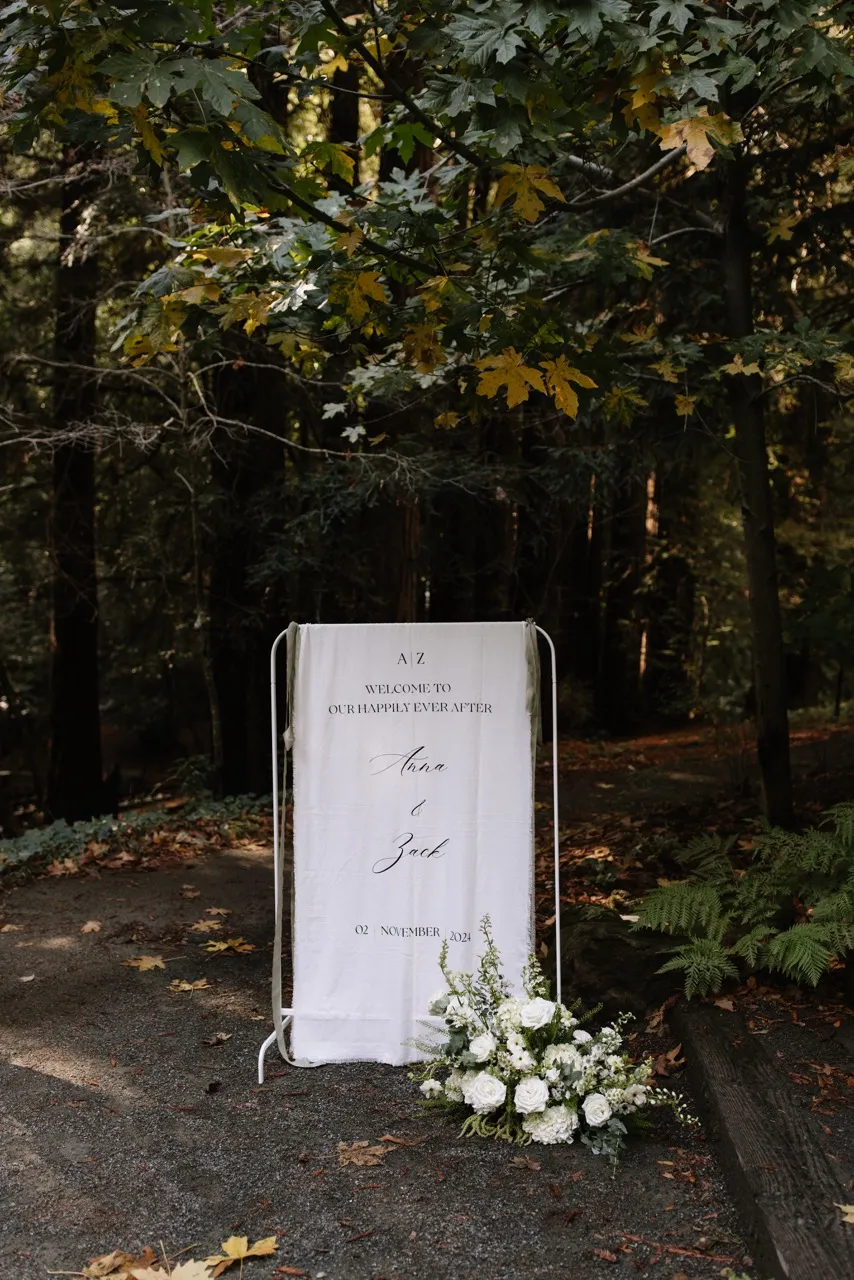 Real Poppy wedding — Anna + Zack at Old Mill Park Amphitheater