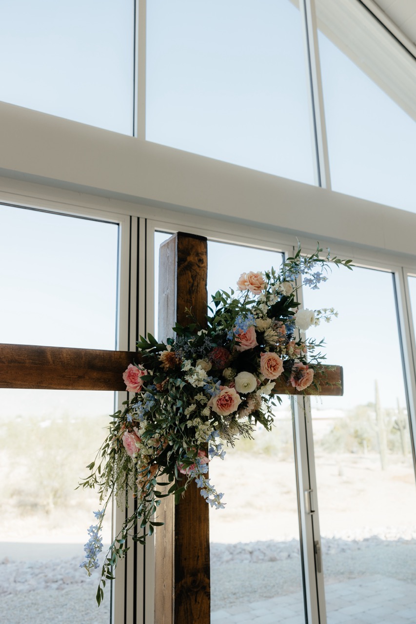 Real Poppy wedding — Holly + Dylan at Desert View