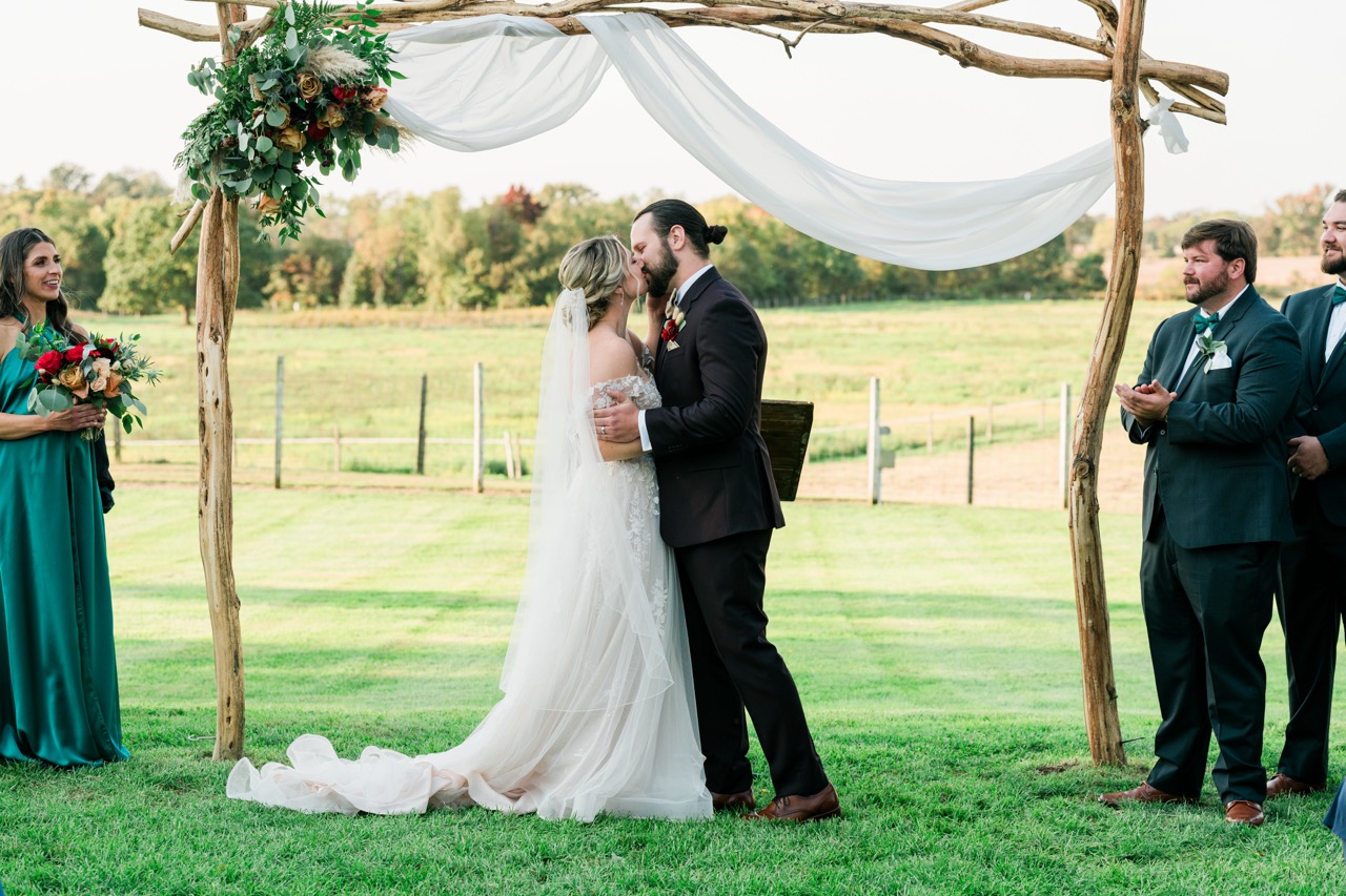 Real Poppy wedding — Sarah + Blake at Johnson's Locust Hall Farm
