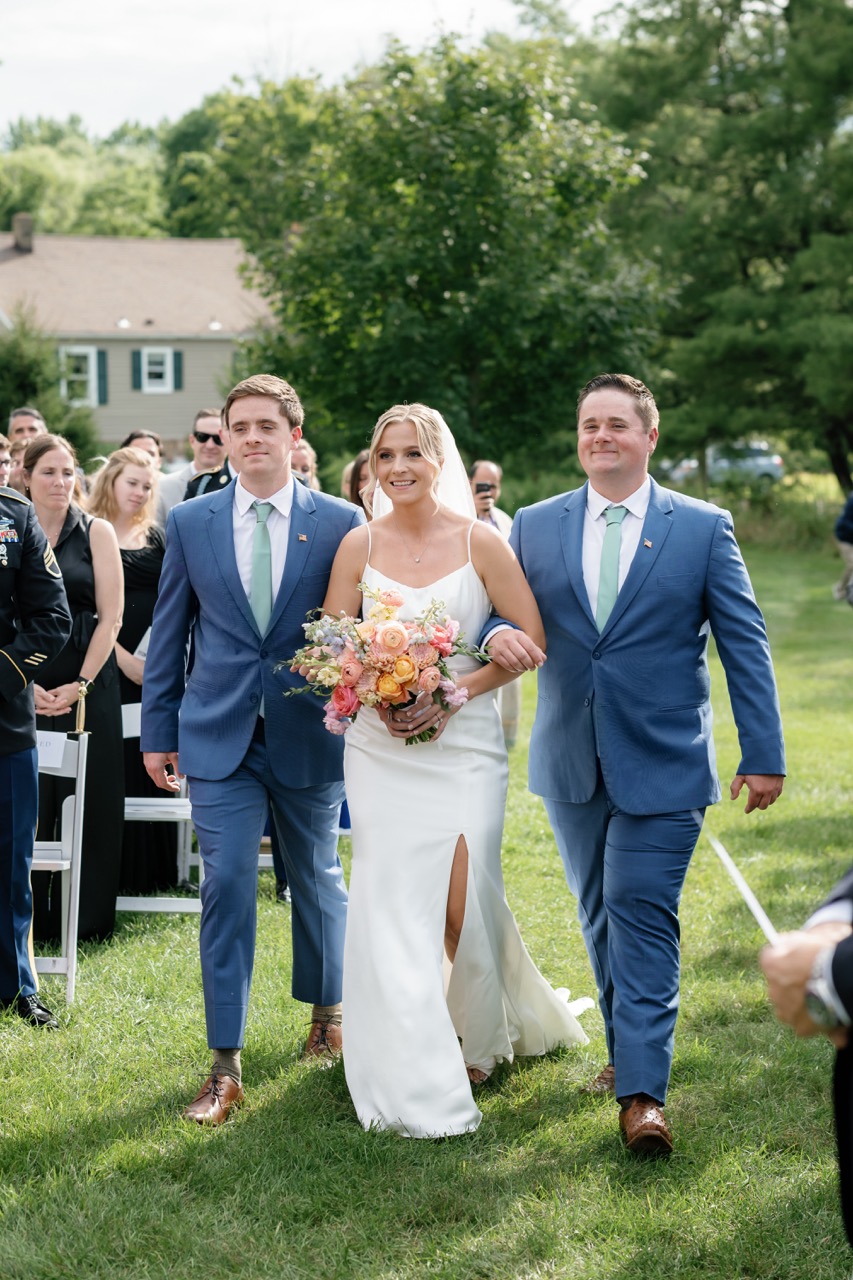Real Poppy wedding — Anna + Dylan at Perona Farms