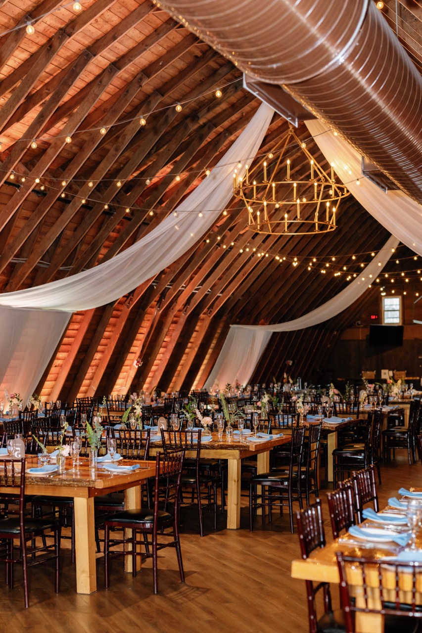 Real Poppy wedding — Anna + Dylan at Perona Farms