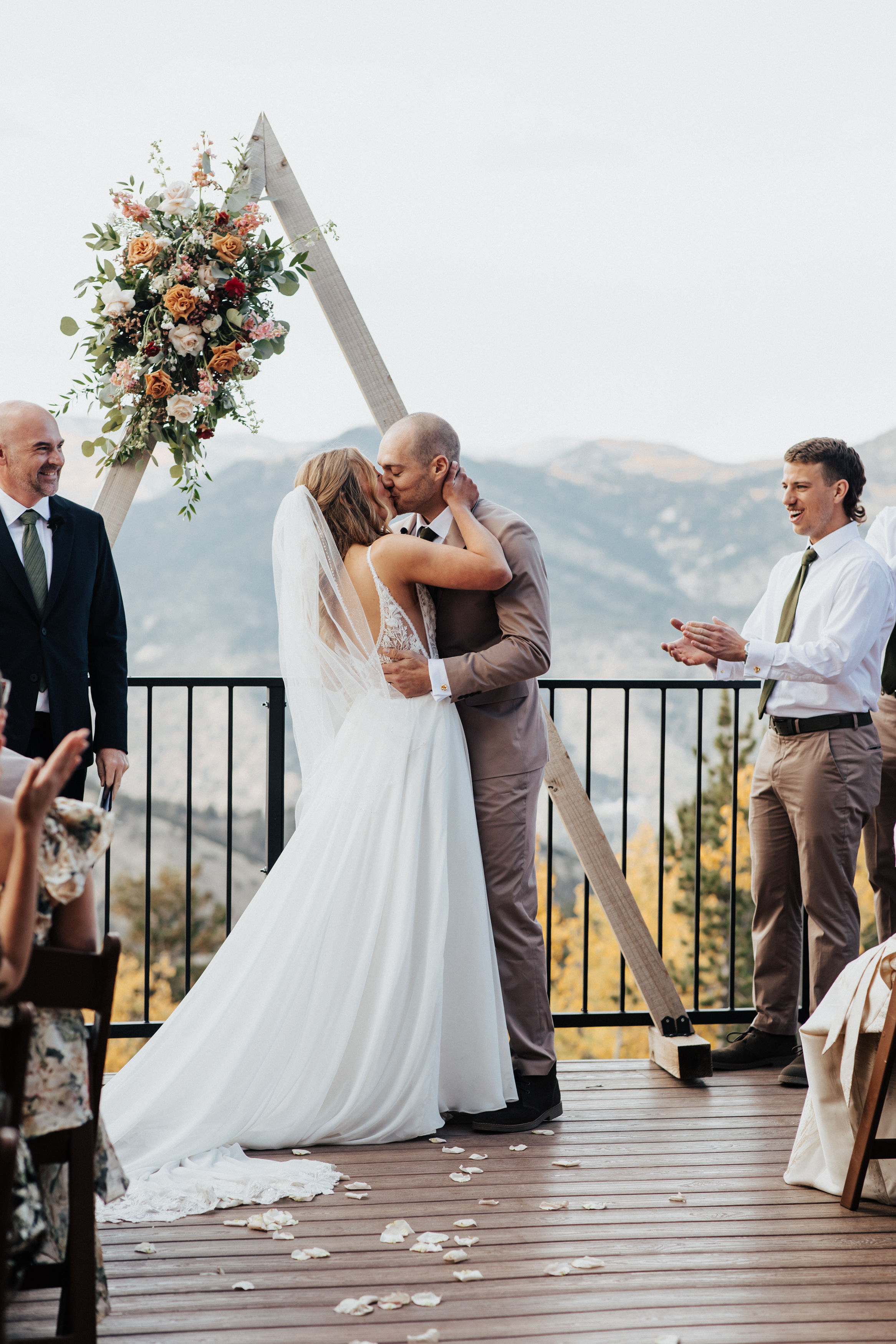 Real Poppy wedding — Taylor + Grayson at North Star Gatherings