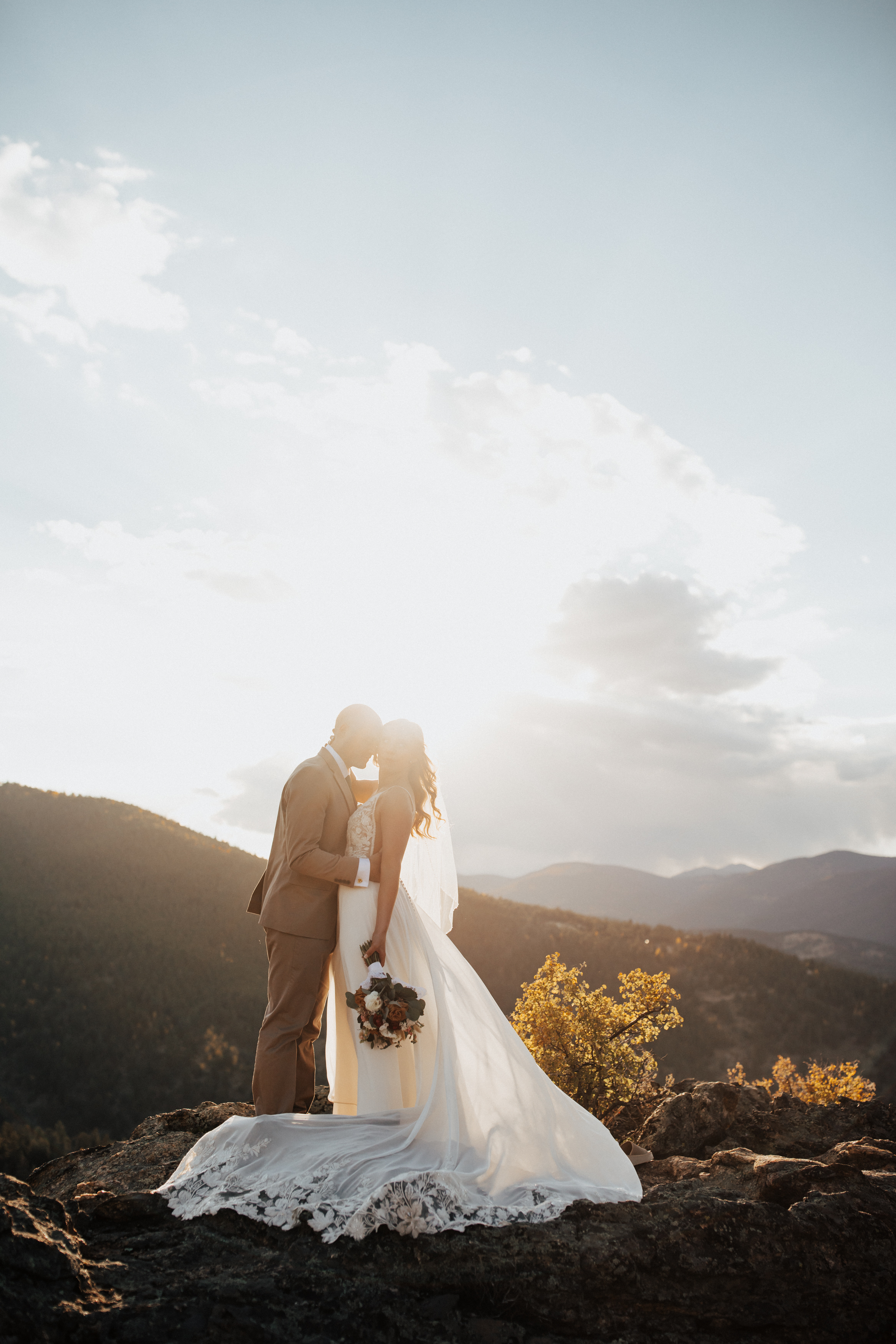 Real Poppy wedding — Taylor + Grayson at North Star Gatherings