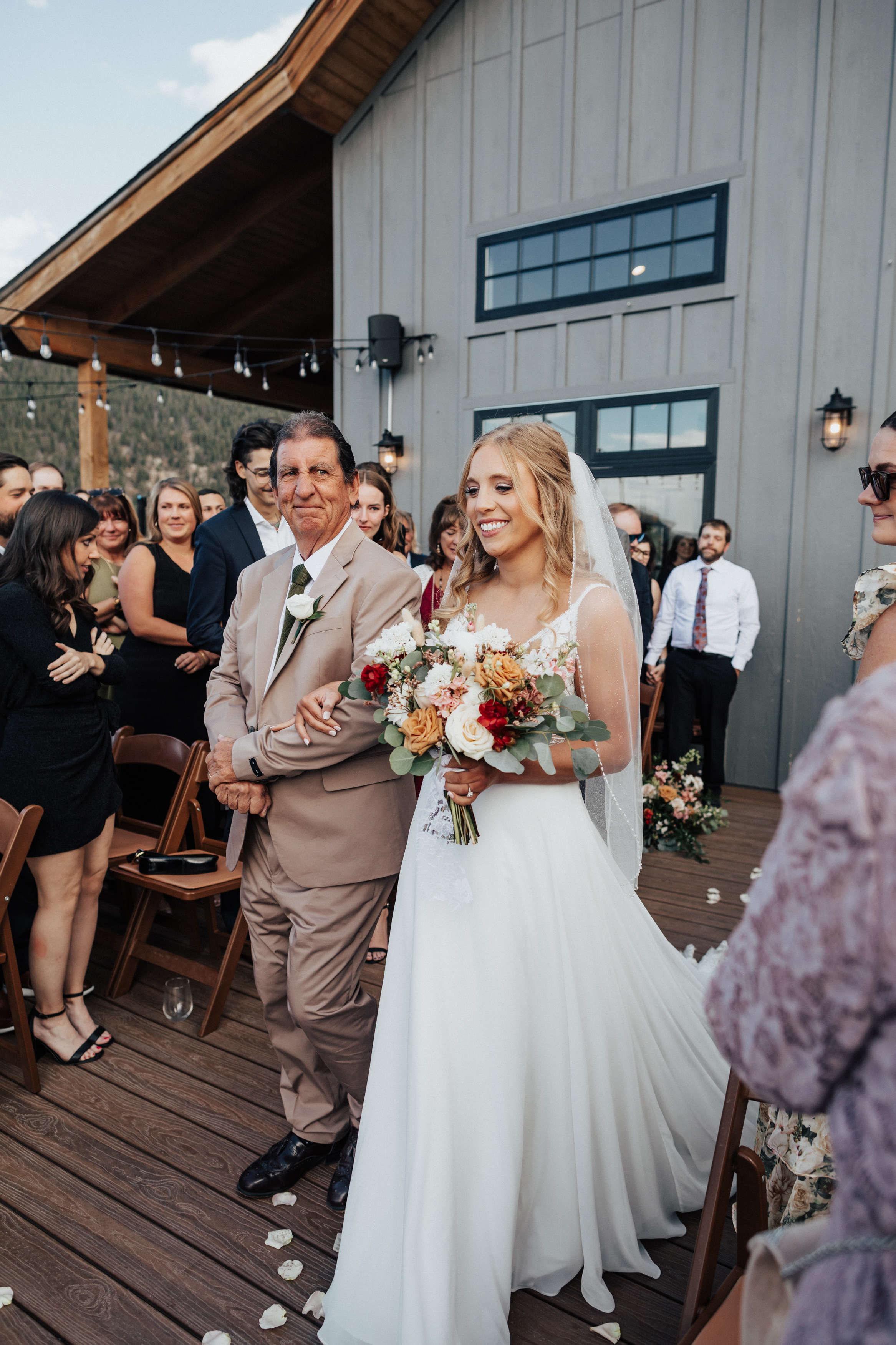 Real Poppy wedding — Taylor + Grayson at North Star Gatherings