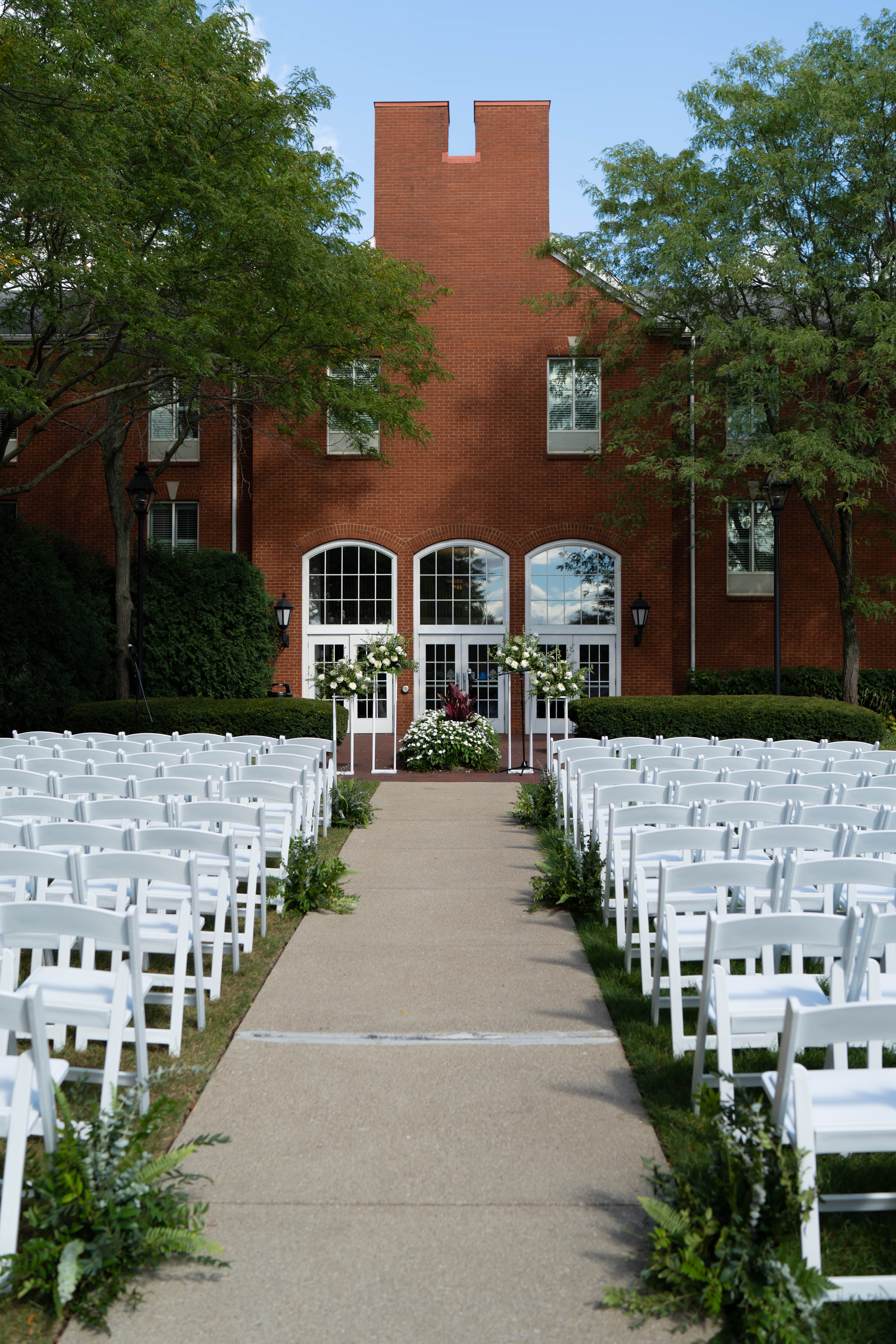 Real Poppy wedding — Meredith + Carson at Nationwide Hotel and Conference Center