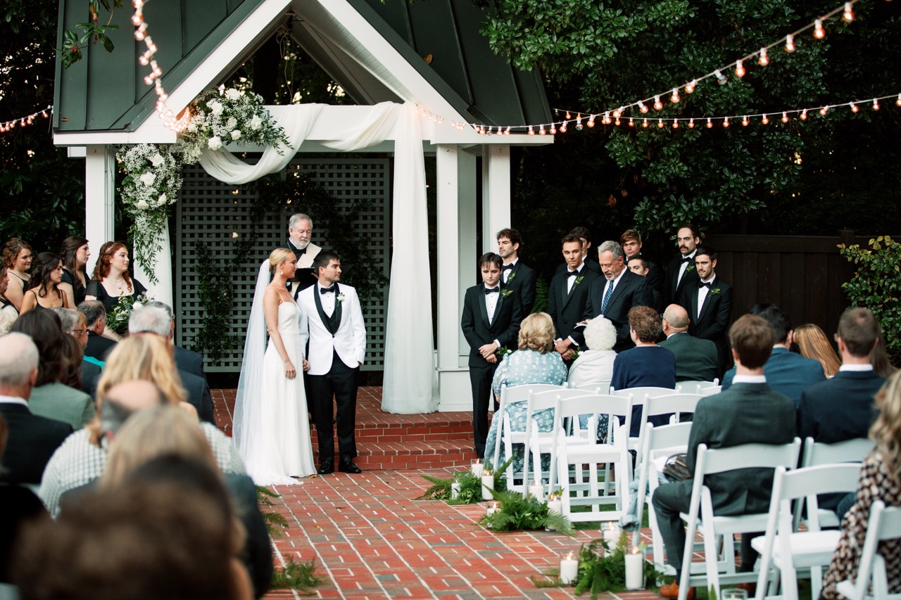 Real Poppy wedding — Ripley + Ben at Flint Hill
