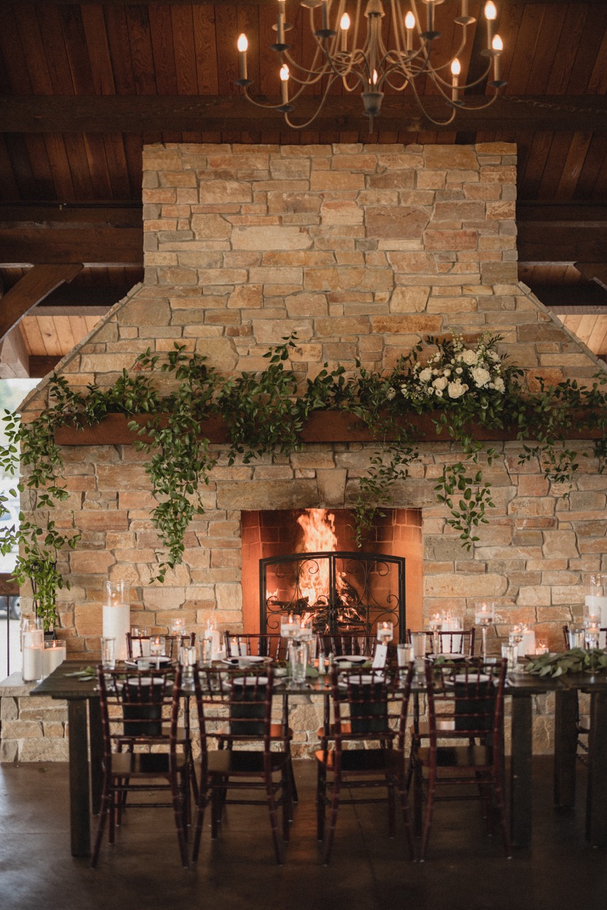 Real Poppy wedding — Christine + Tony at Alpine Resort