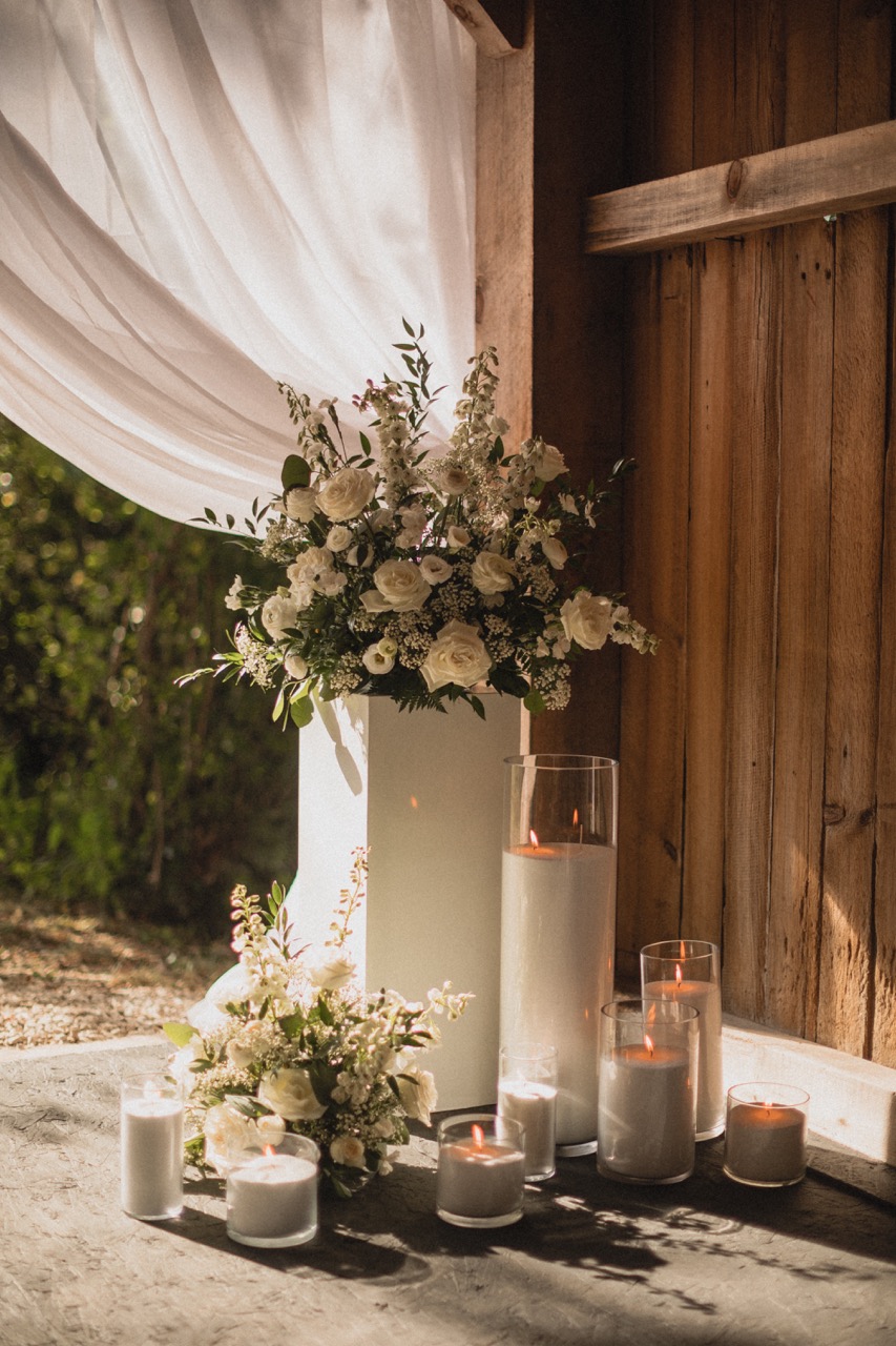 Real Poppy wedding — Christine + Tony at Alpine Resort