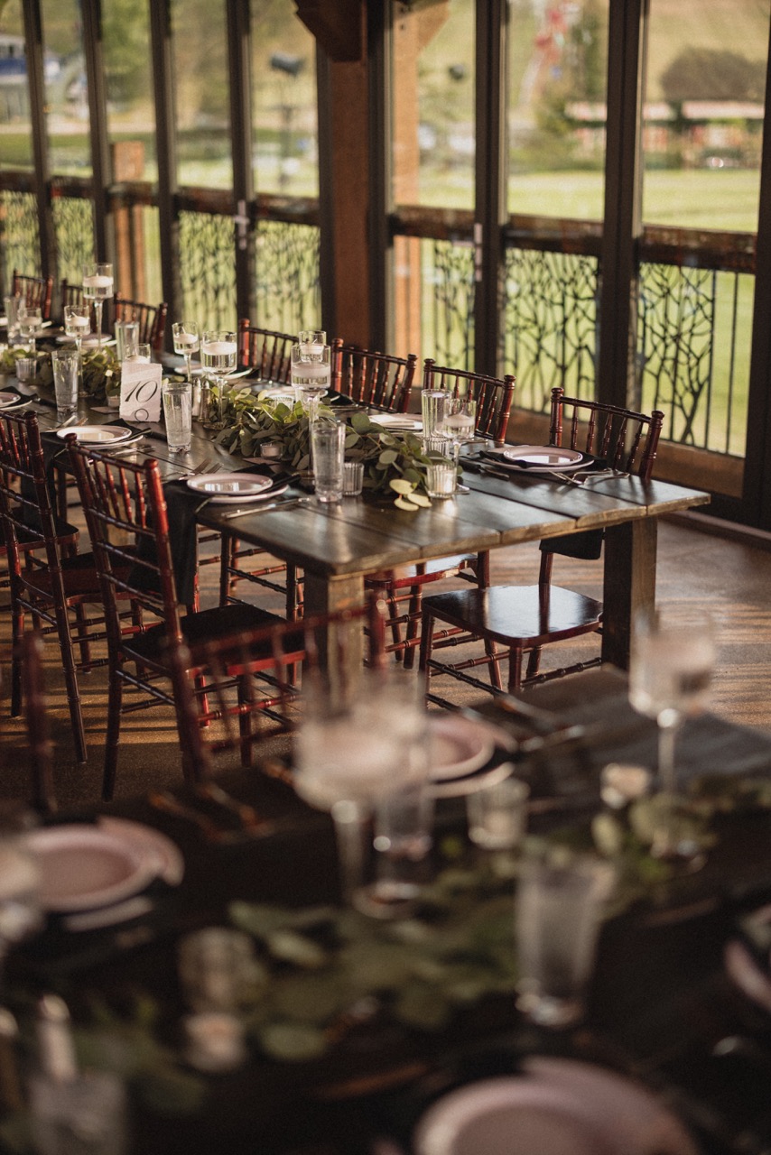 Real Poppy wedding — Christine + Tony at Alpine Resort