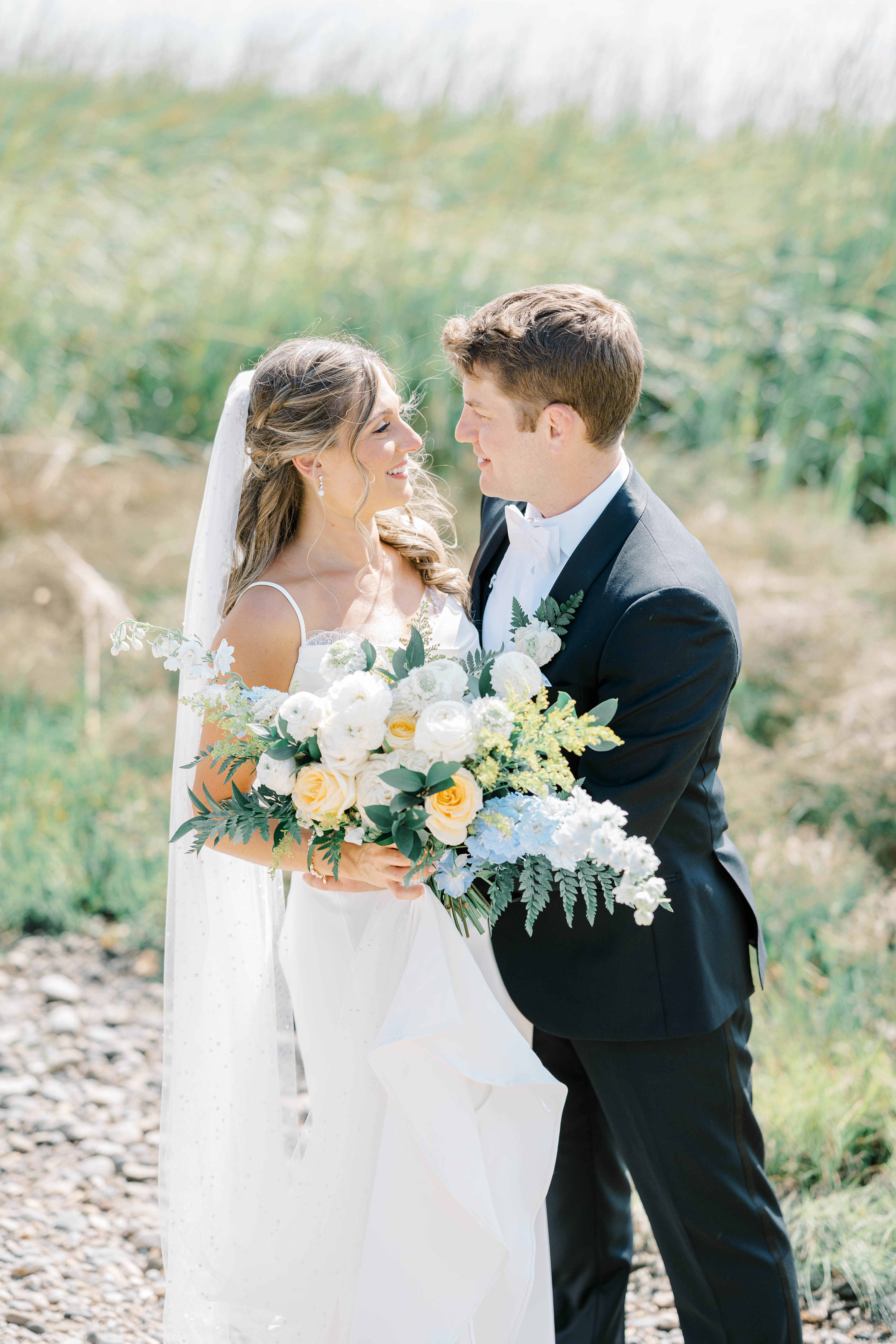 Real Poppy wedding — Anna + Joe at The Inn at Longshore