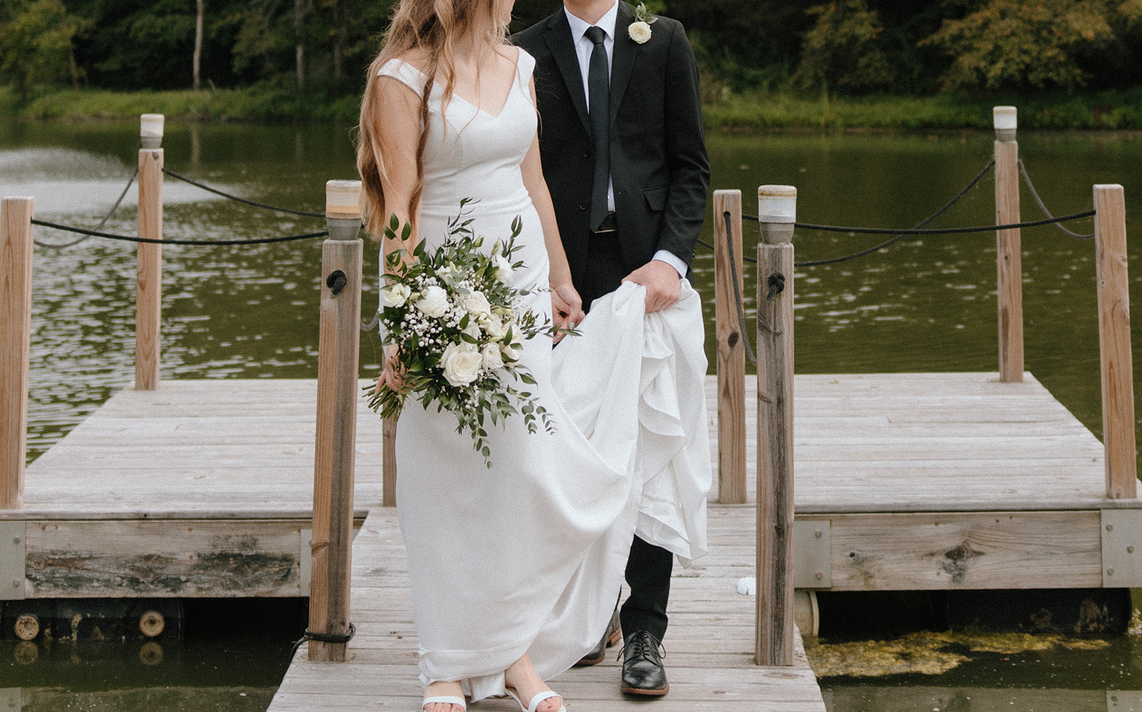 Real Poppy wedding — Grace + Levi