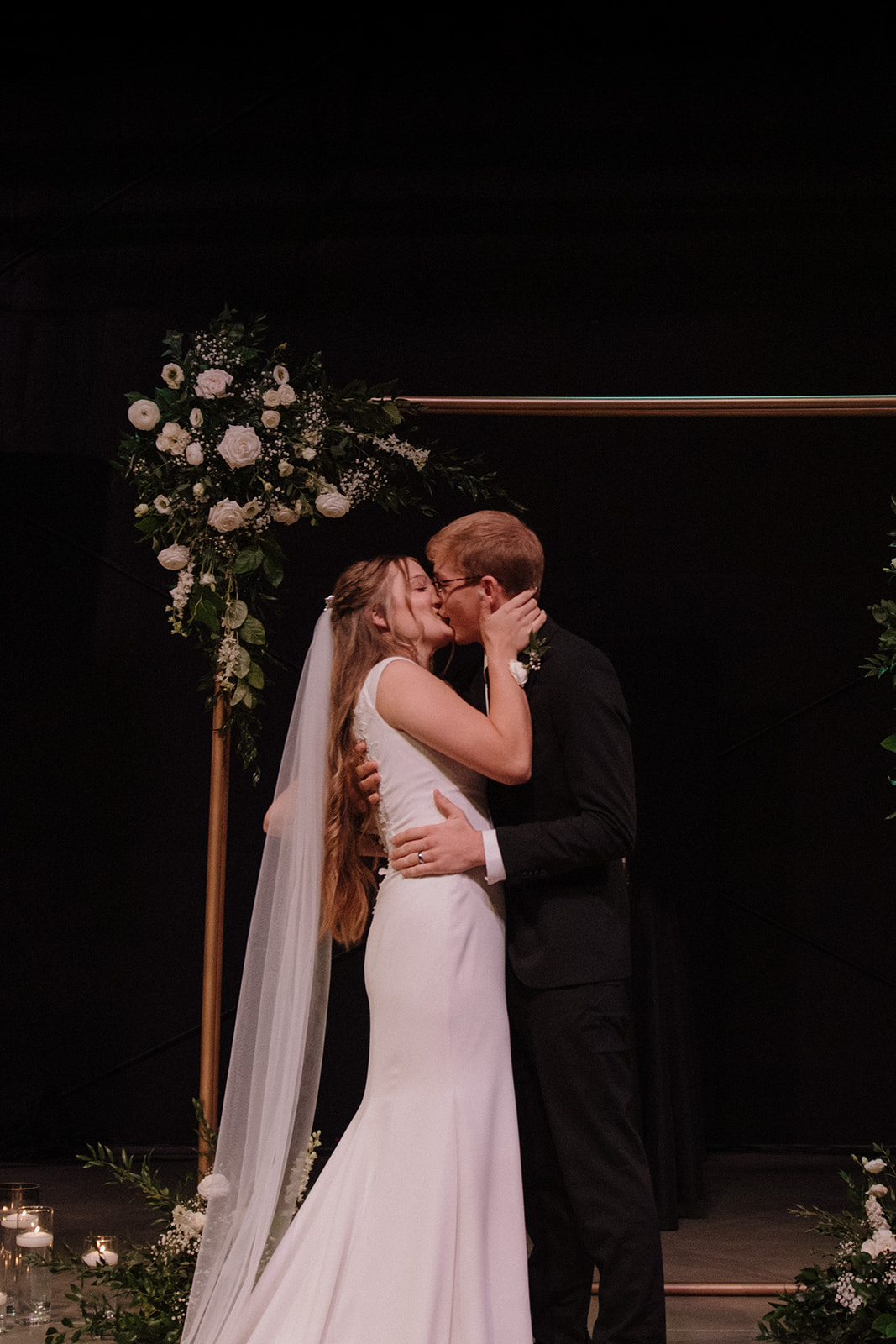 Real Poppy wedding — Grace + Levi