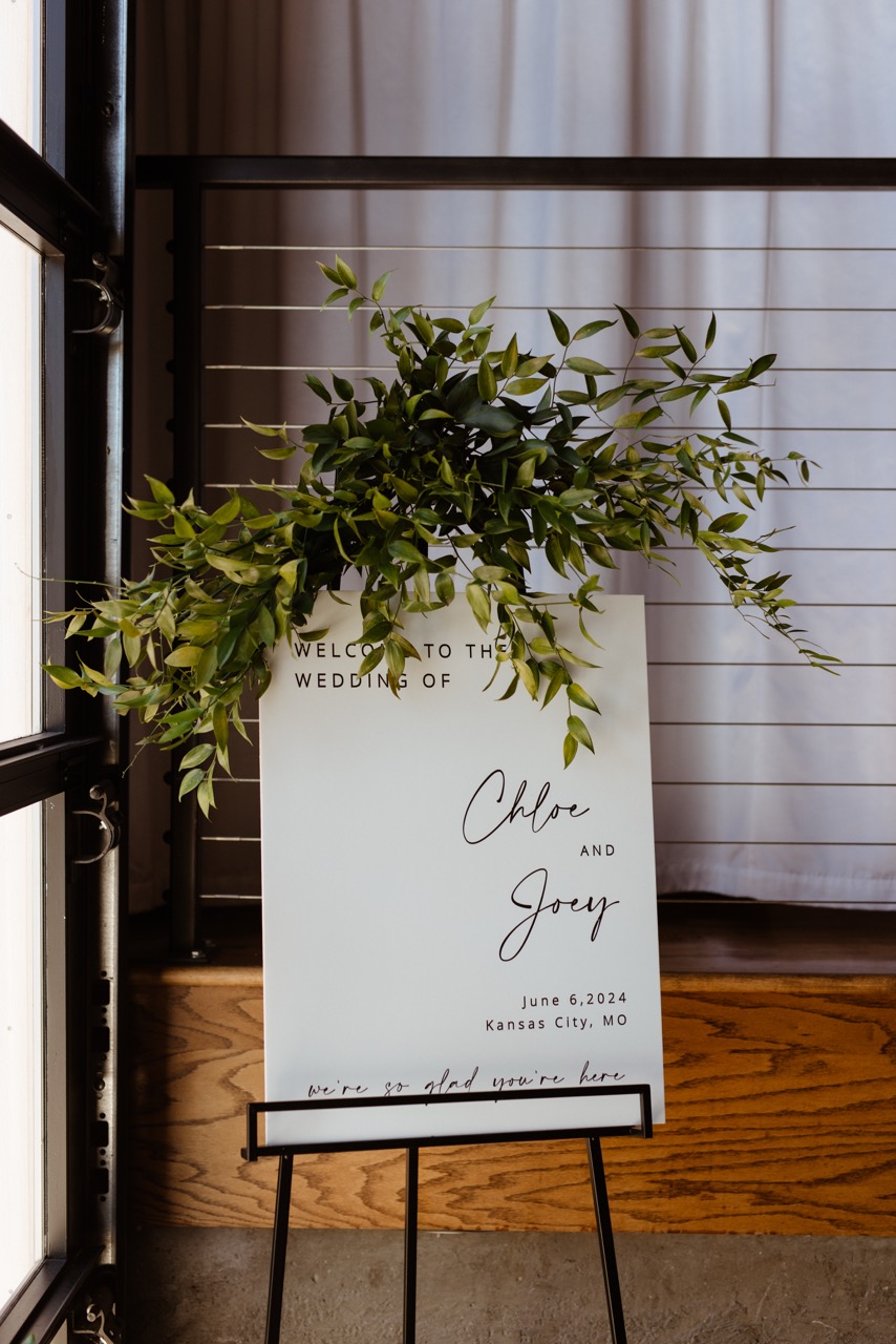 Real Poppy wedding — Chloe + Joey at The Everly