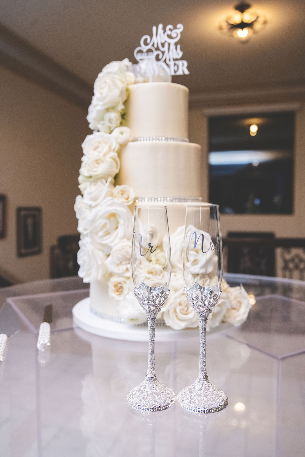 Real Poppy wedding — Jasmine + Clyde