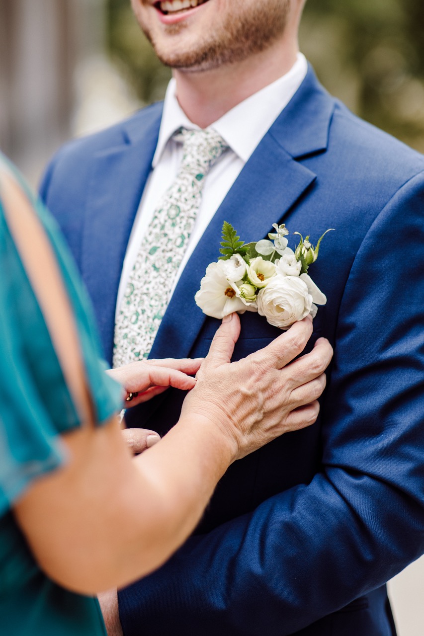 Real Poppy wedding — Bailey + Luke at RiverView Family Farm