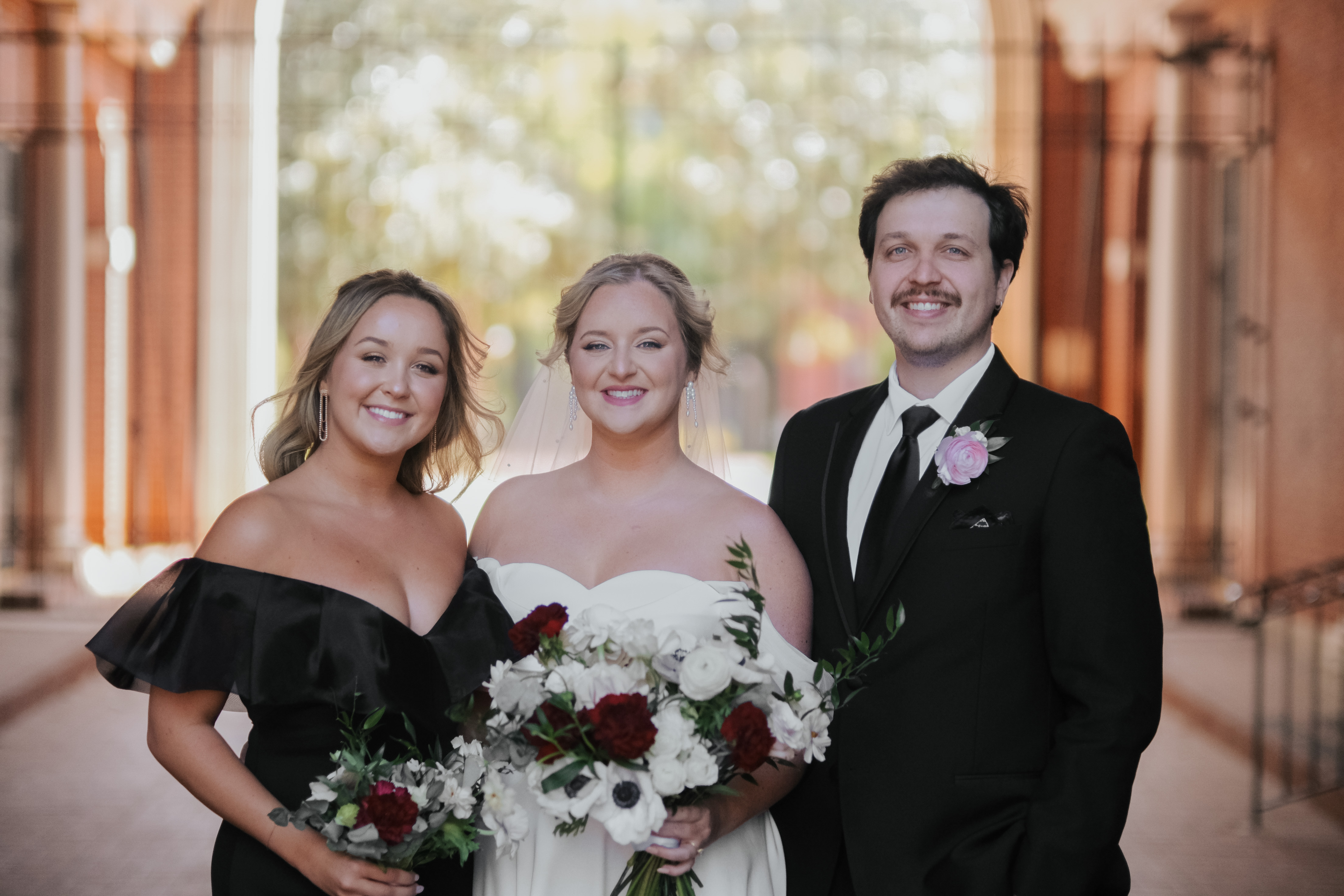 Real Poppy wedding — Savannah + Scott at Sunsphere Events