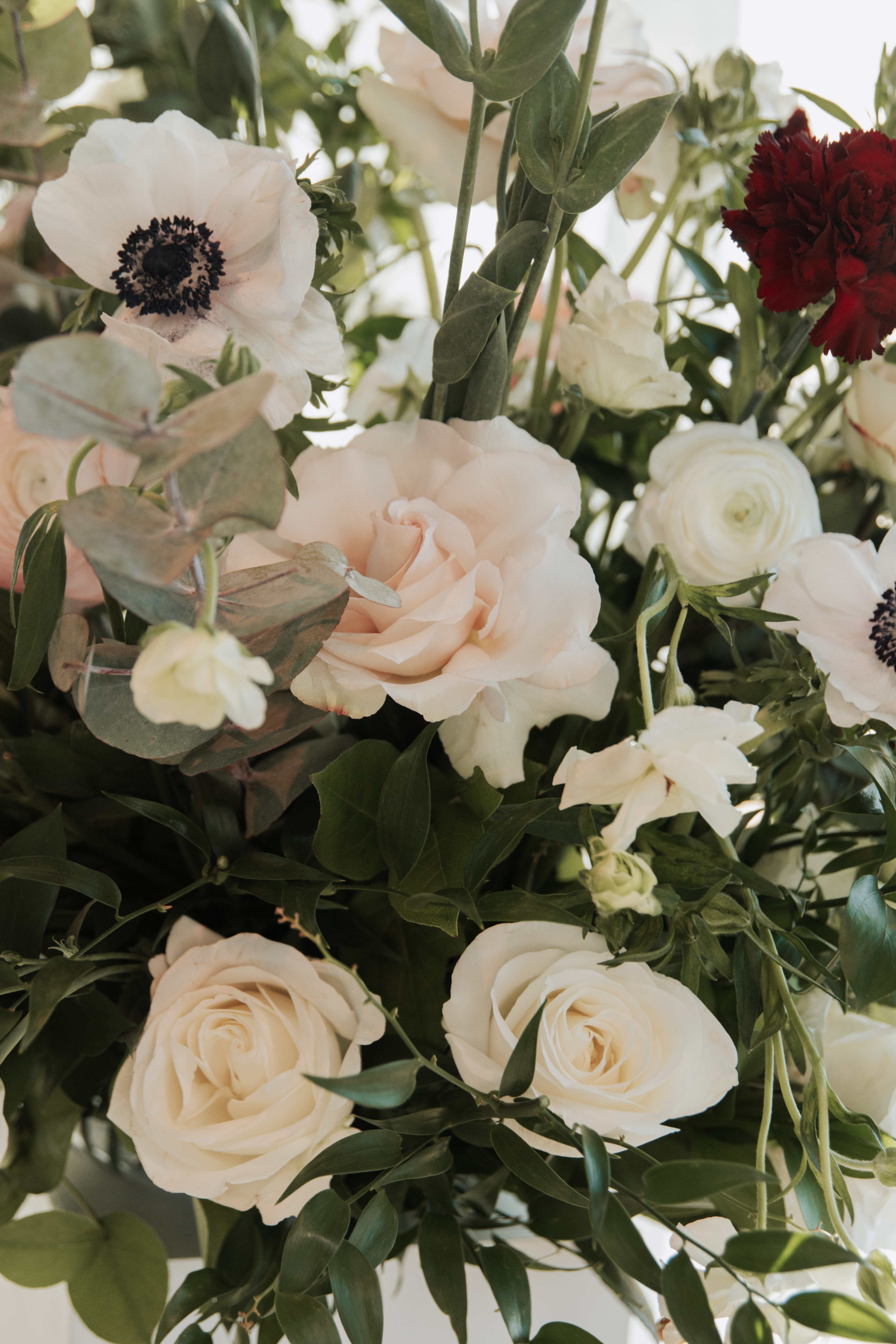 Real Poppy wedding — Savannah + Scott at Sunsphere Events
