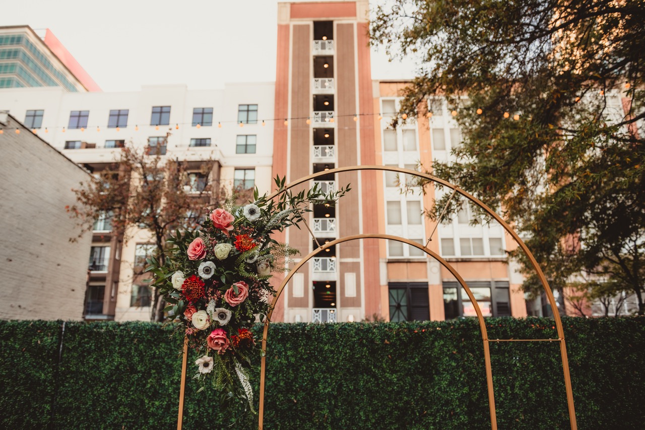 Real Poppy wedding — Lauren + Nic at The Grove