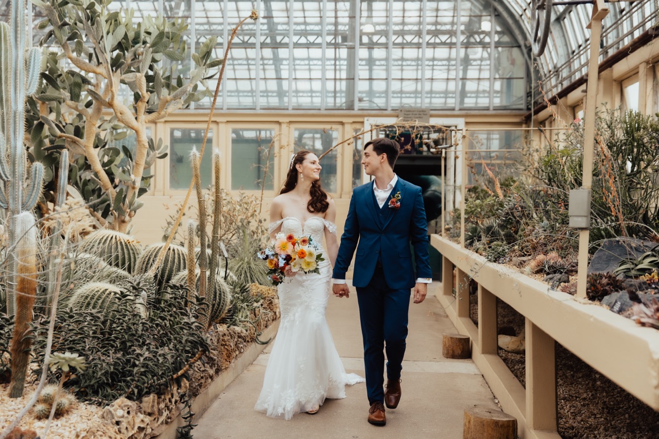 Real Poppy wedding — Rachel + Danny at Garfield Park Conservatory