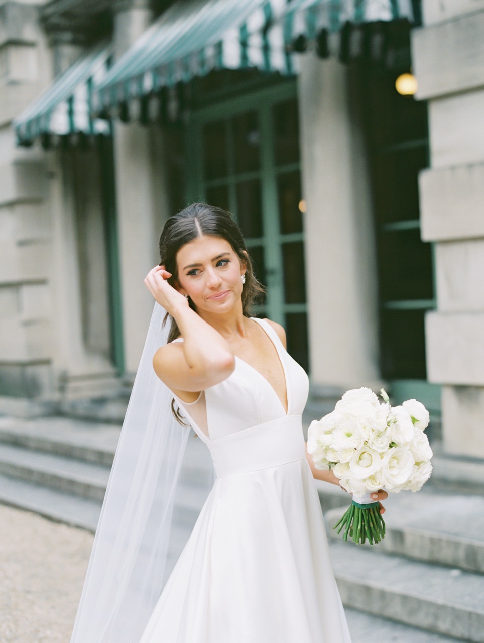 Real Poppy wedding — Erin + George at Larz Anderson House