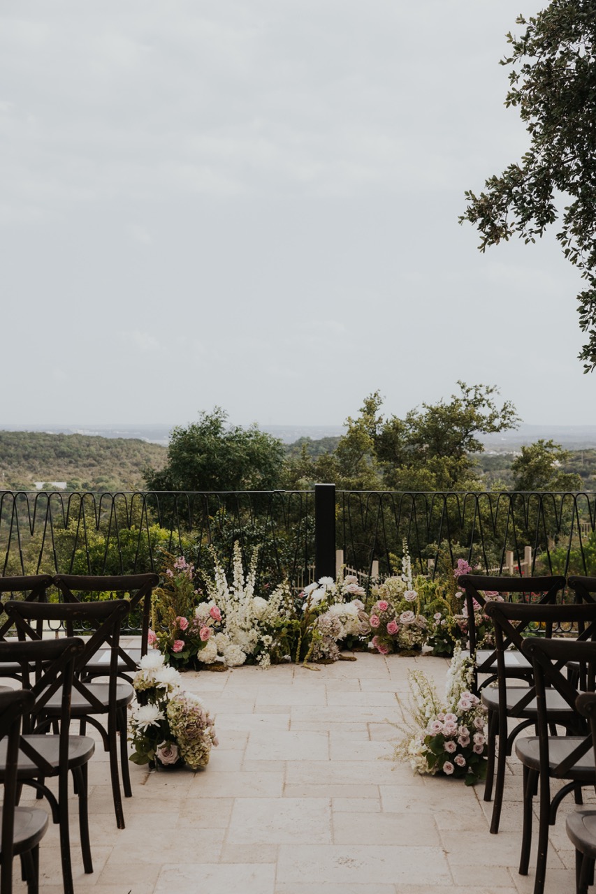 Real Poppy wedding — Everett + Shayne at Villa Antonia