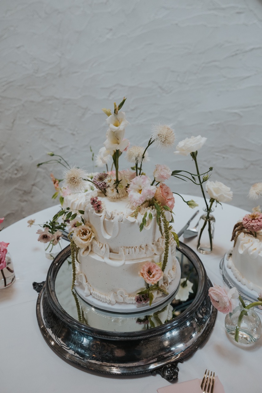 Real Poppy wedding — Everett + Shayne at Villa Antonia