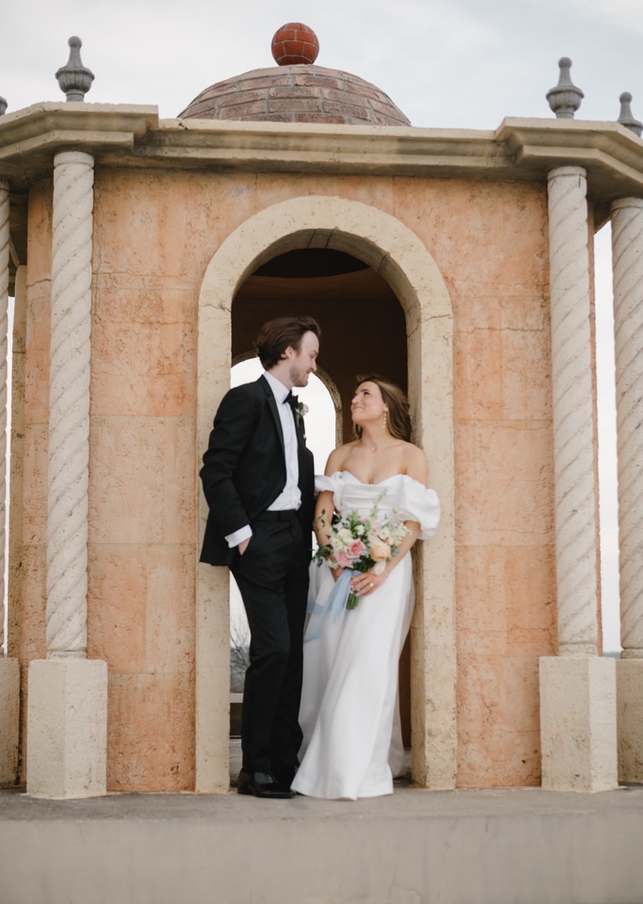 Real Poppy wedding — Sarah + George at Stoney Ridge Villa